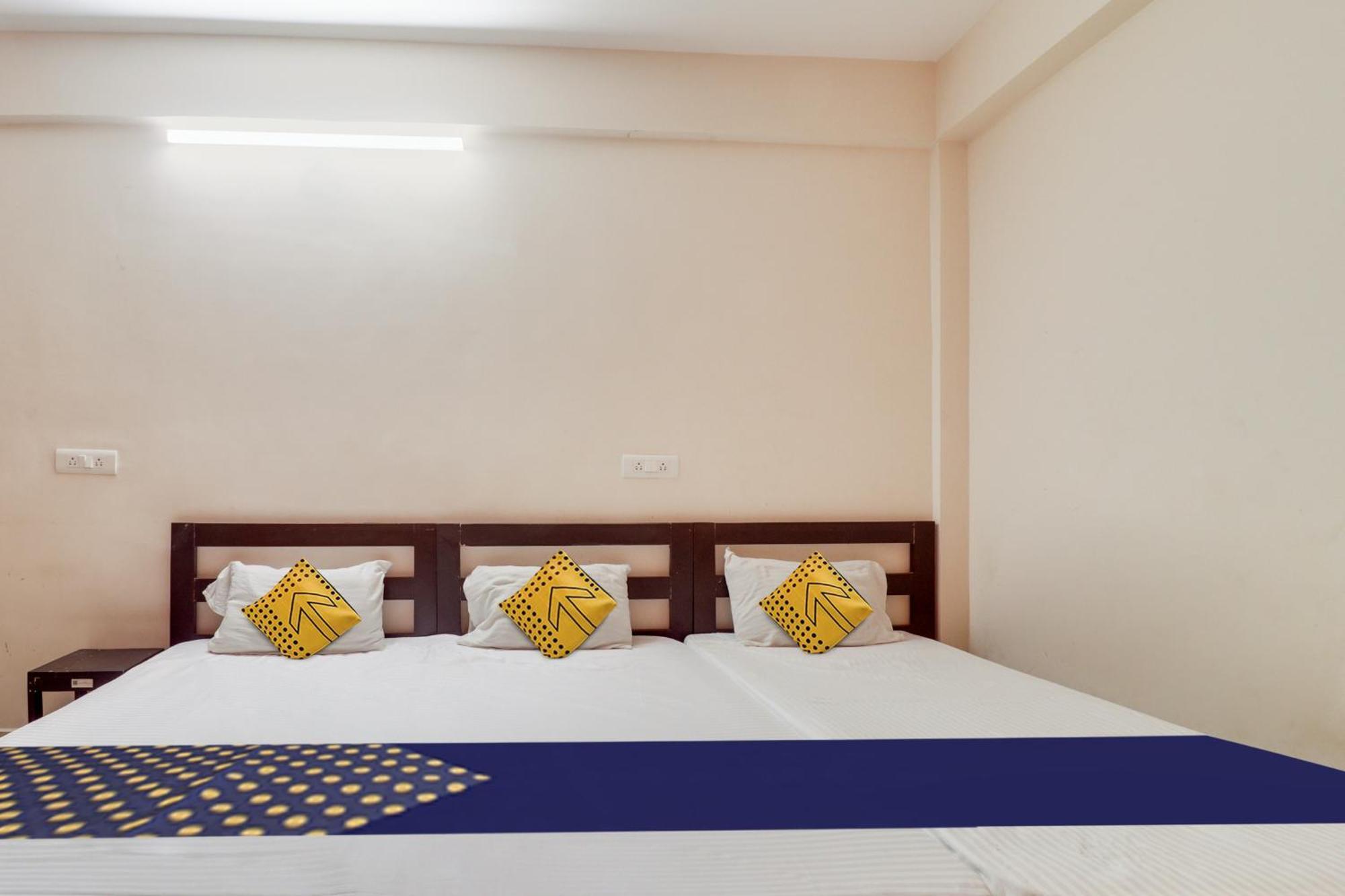 Hotel Spot On Helloworld Dom 3*