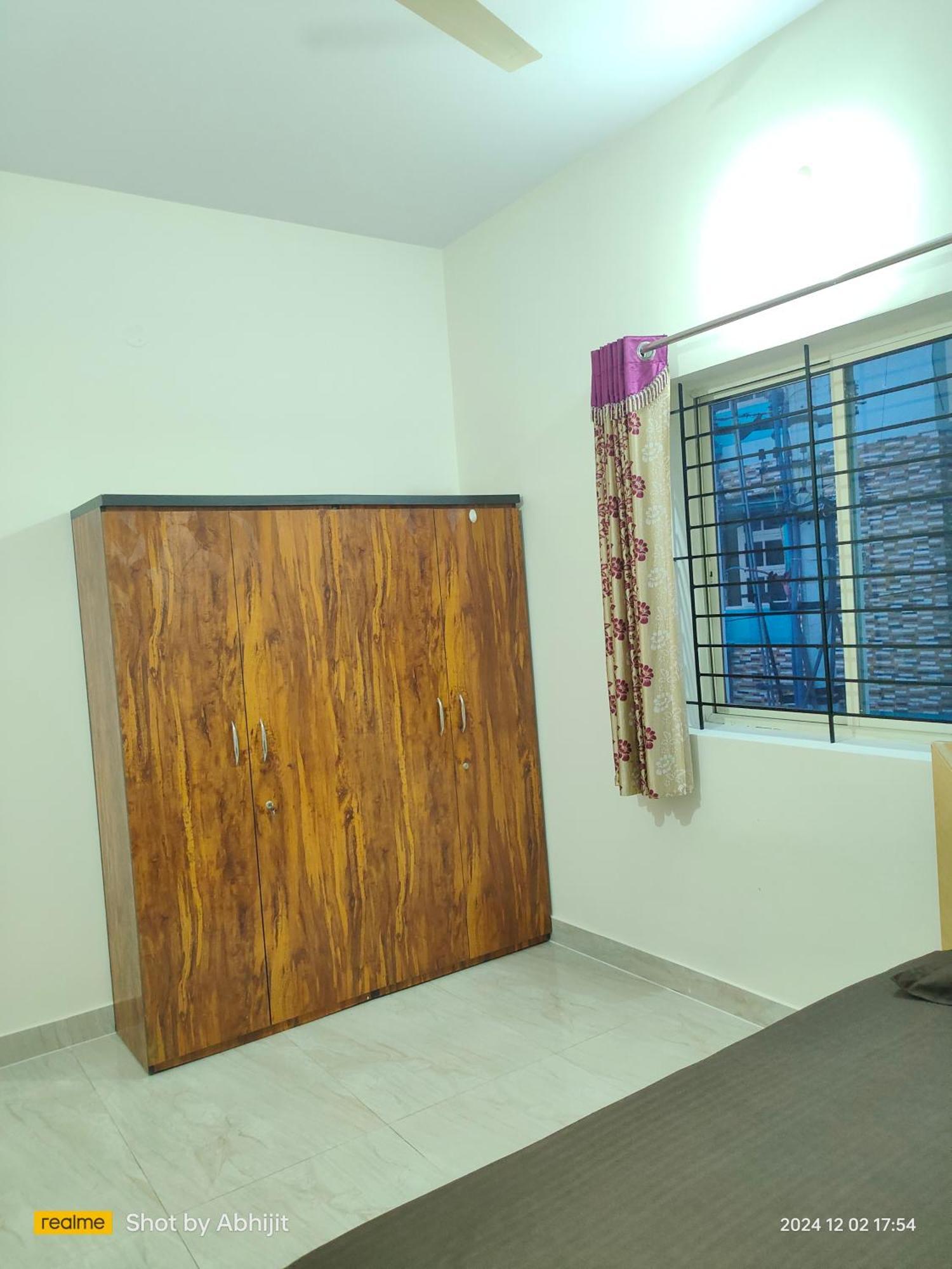 Guest house Jsk Building