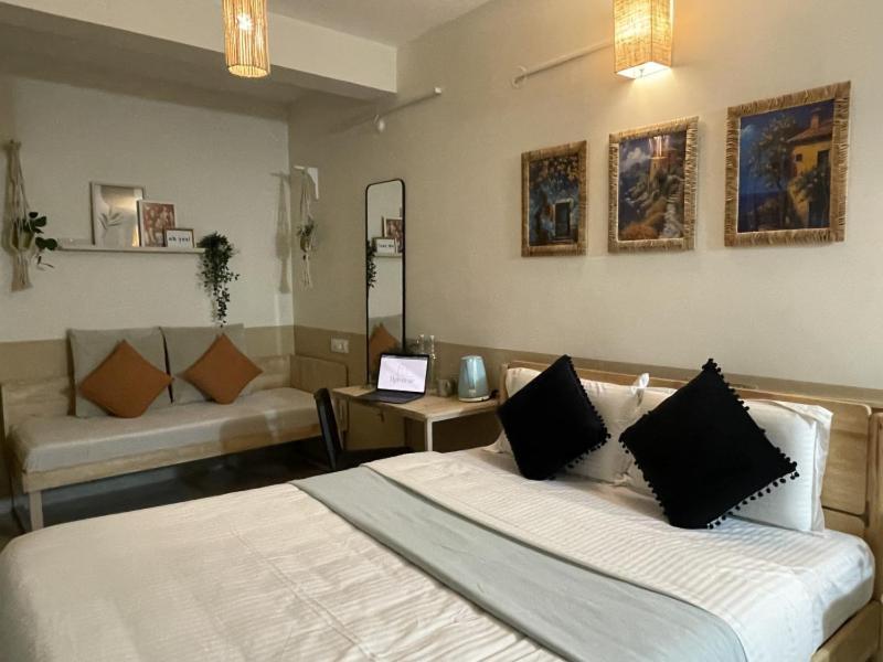 Tipiverse 144 Hotel