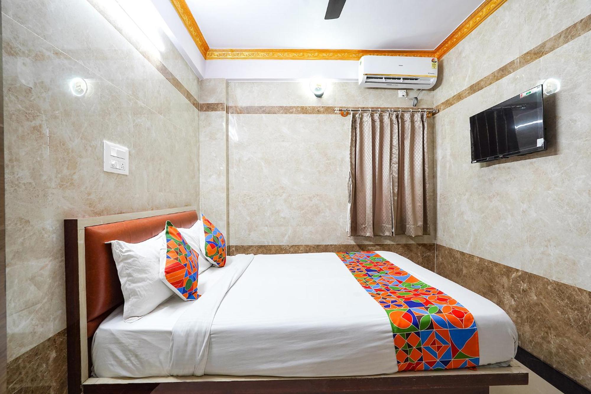 Hotel Fabhotel Sn Residency - Chord Road 3*