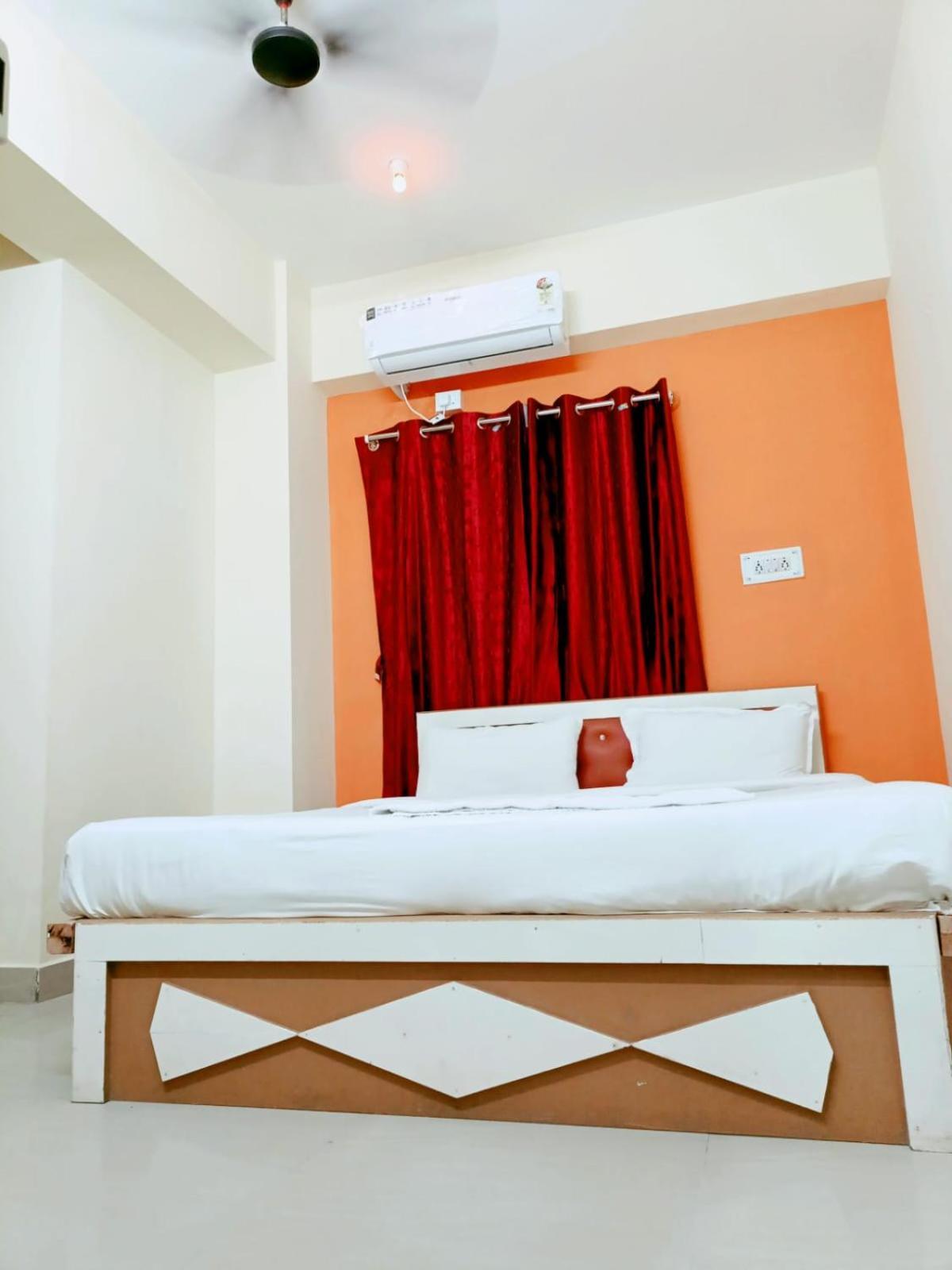 Hotel Deluxe In Whitefield Bangalore