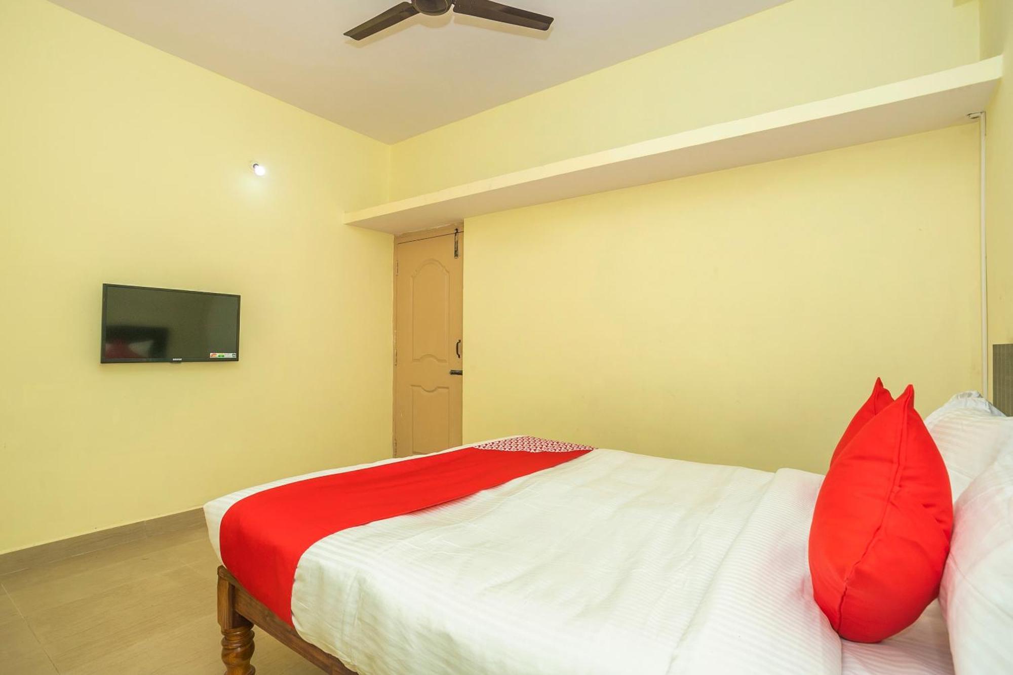 O Shree Hotel 4*