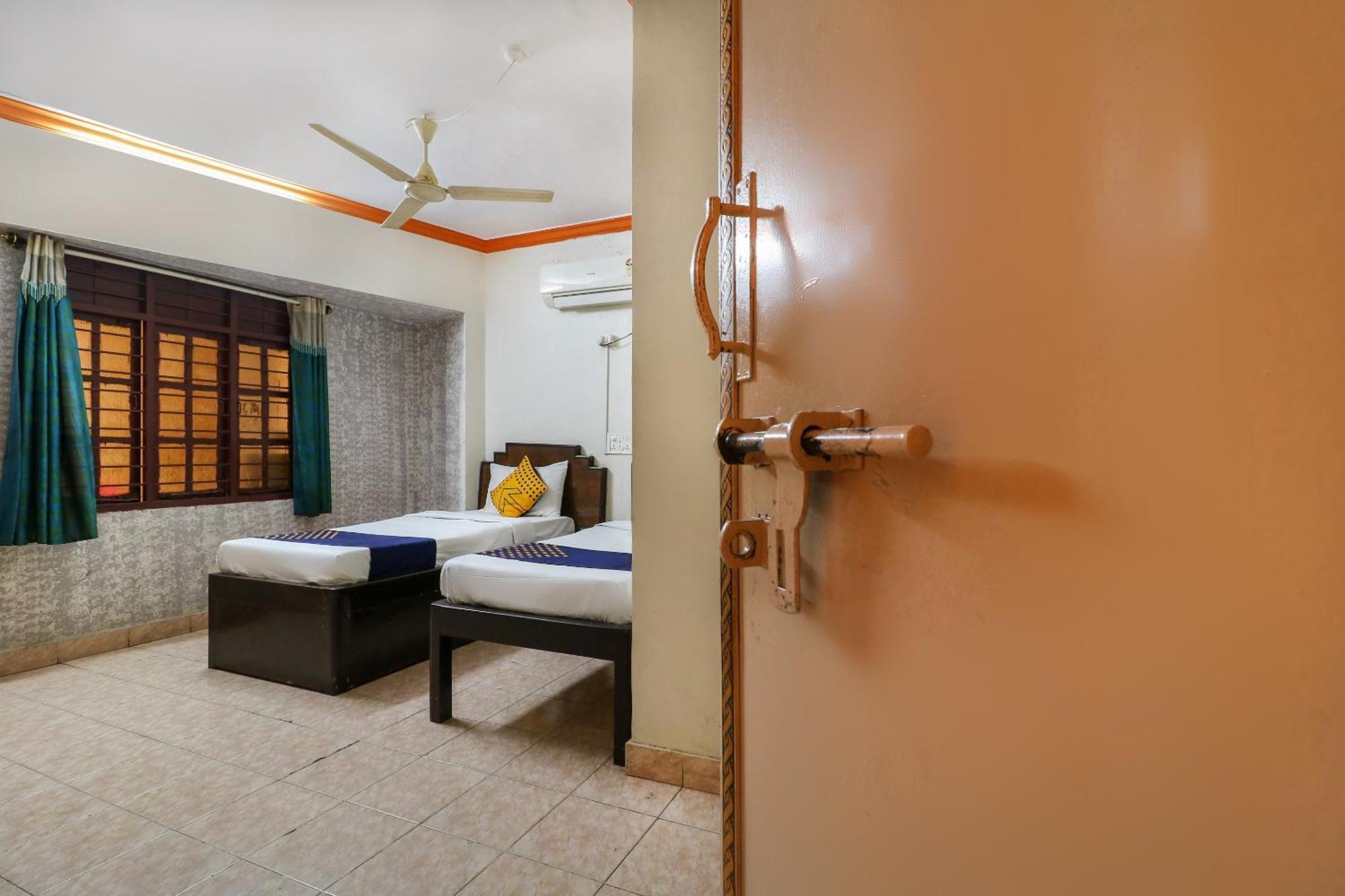 Hotel Spot On Balaji Residency Near Yeshwantupur Railway Station Bangalore
