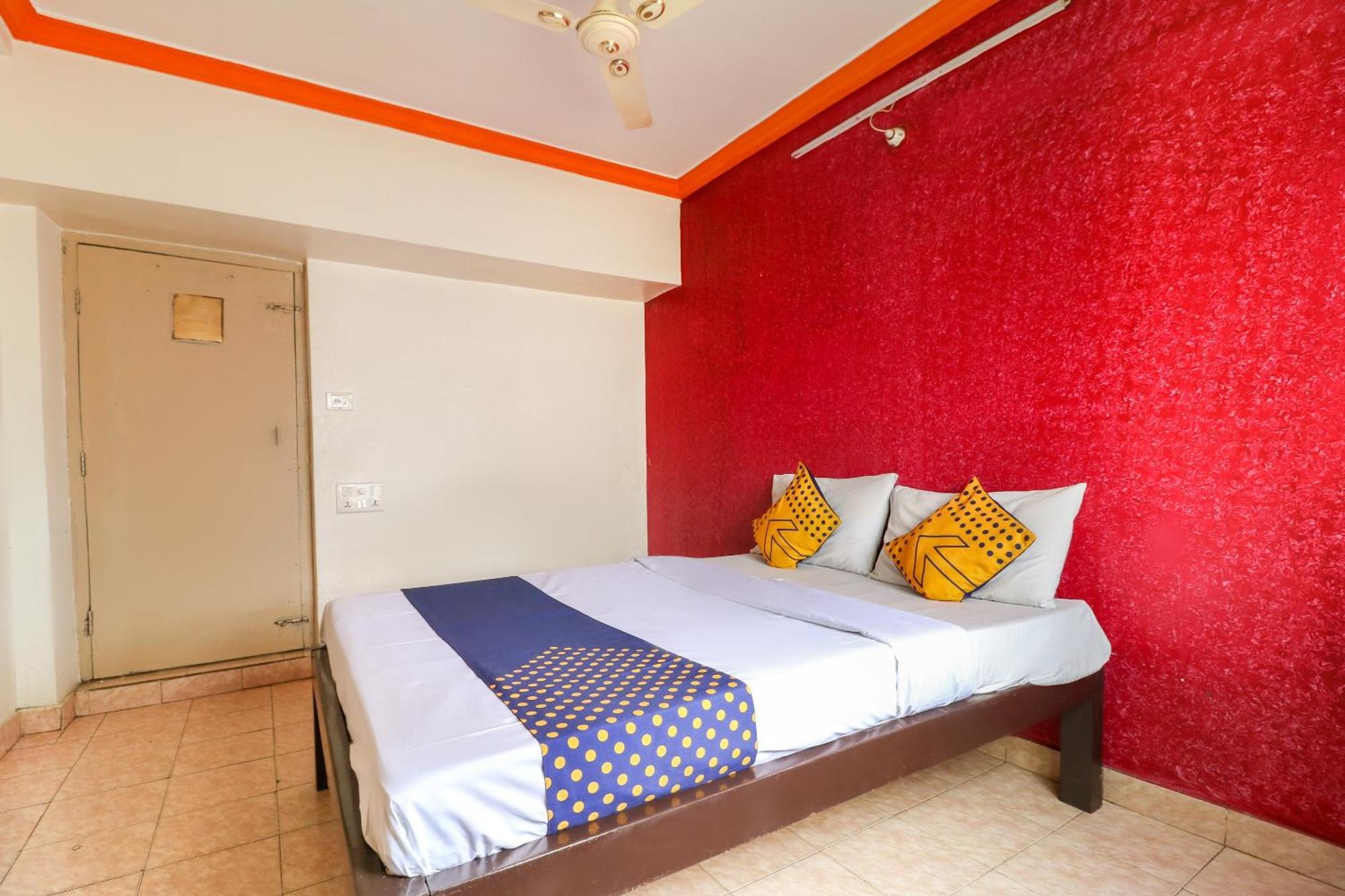 Spot On Balaji Residency Near Yeshwantupur Railway Station Hotel 2*