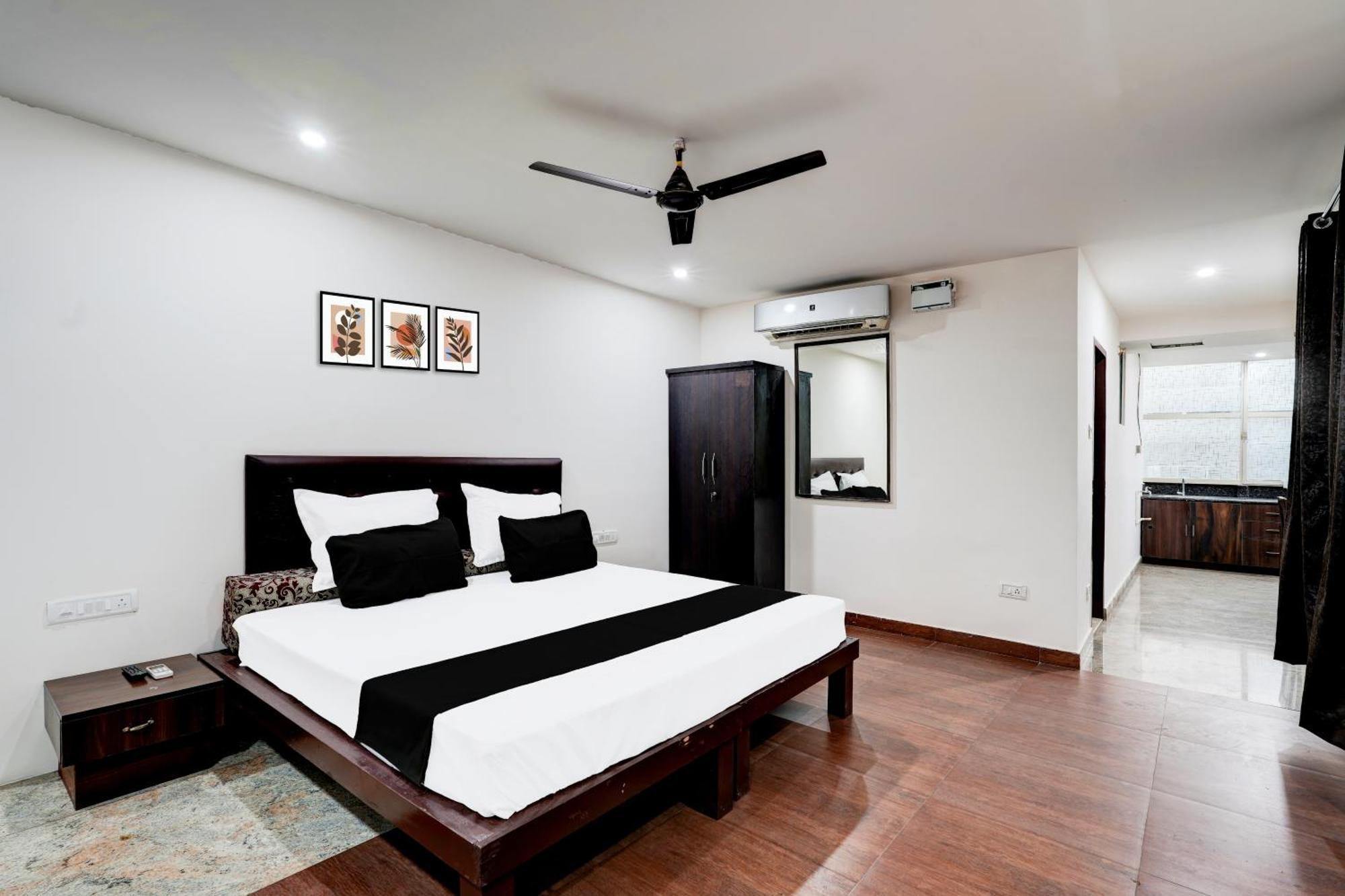 O S M C Hotel 3*