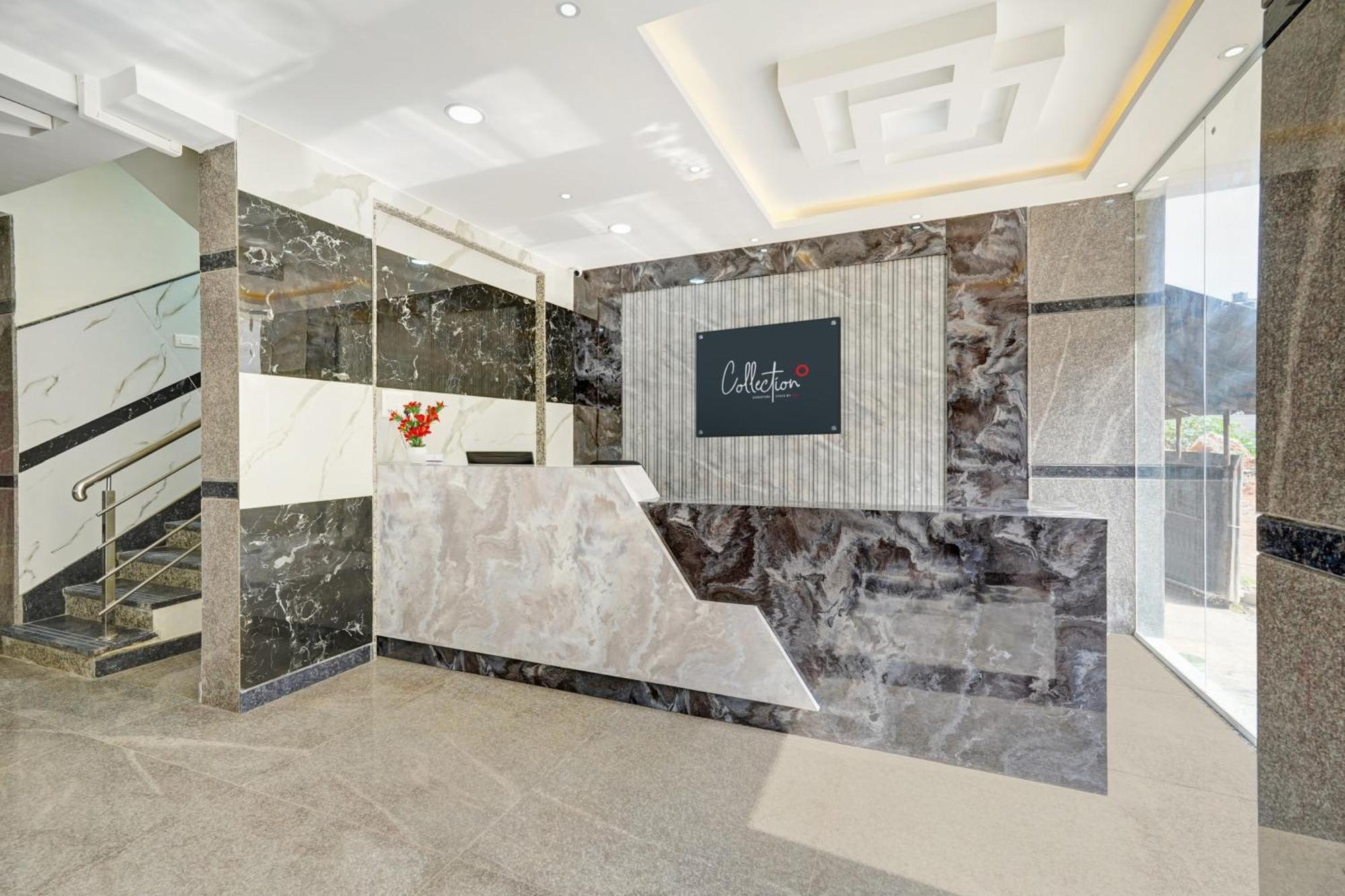 Super Collection O White Suites-kemp Fort Mall Hotel 3*
