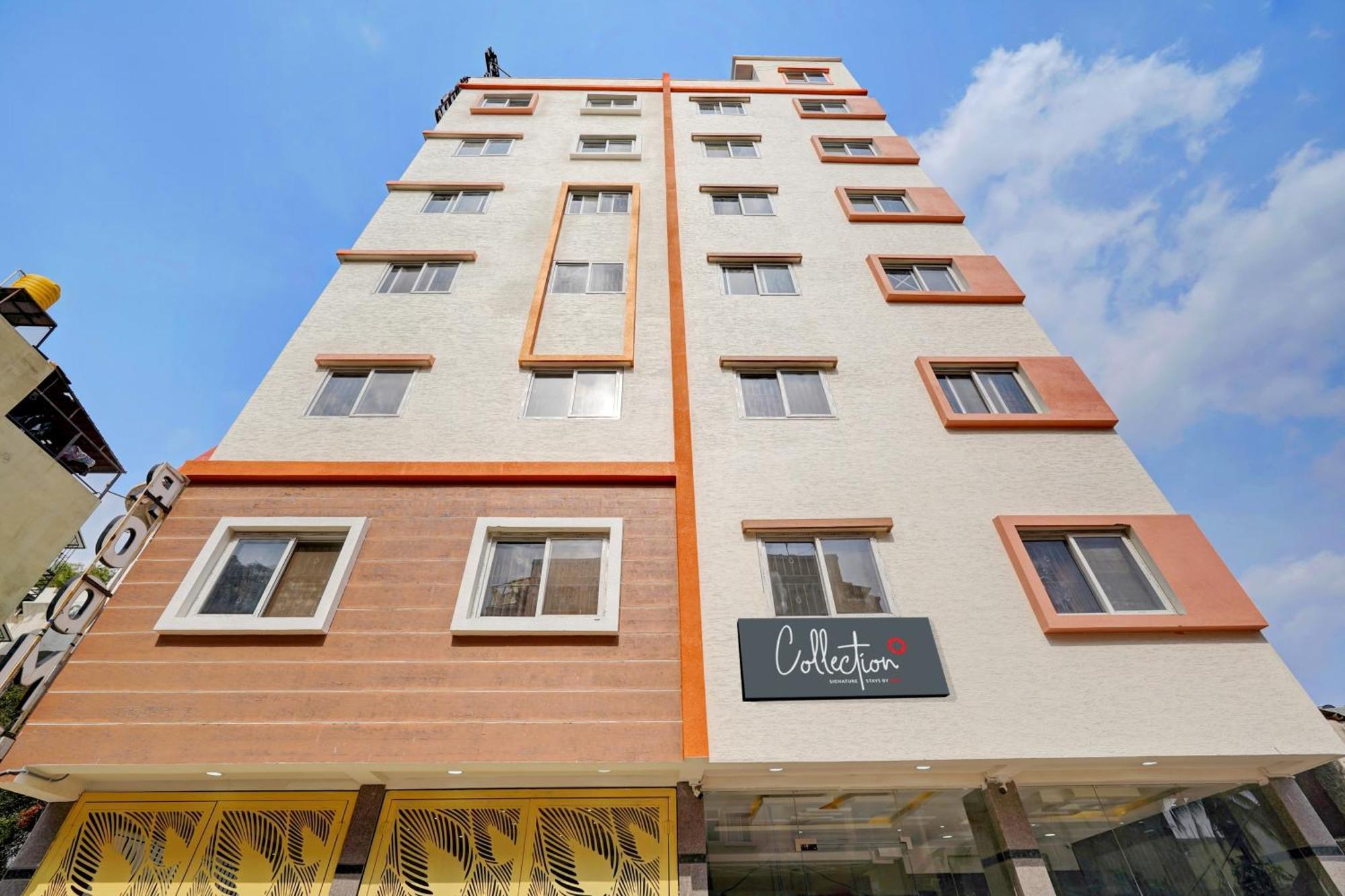 Super Collection O White Suites-kemp Fort Mall Bangalore