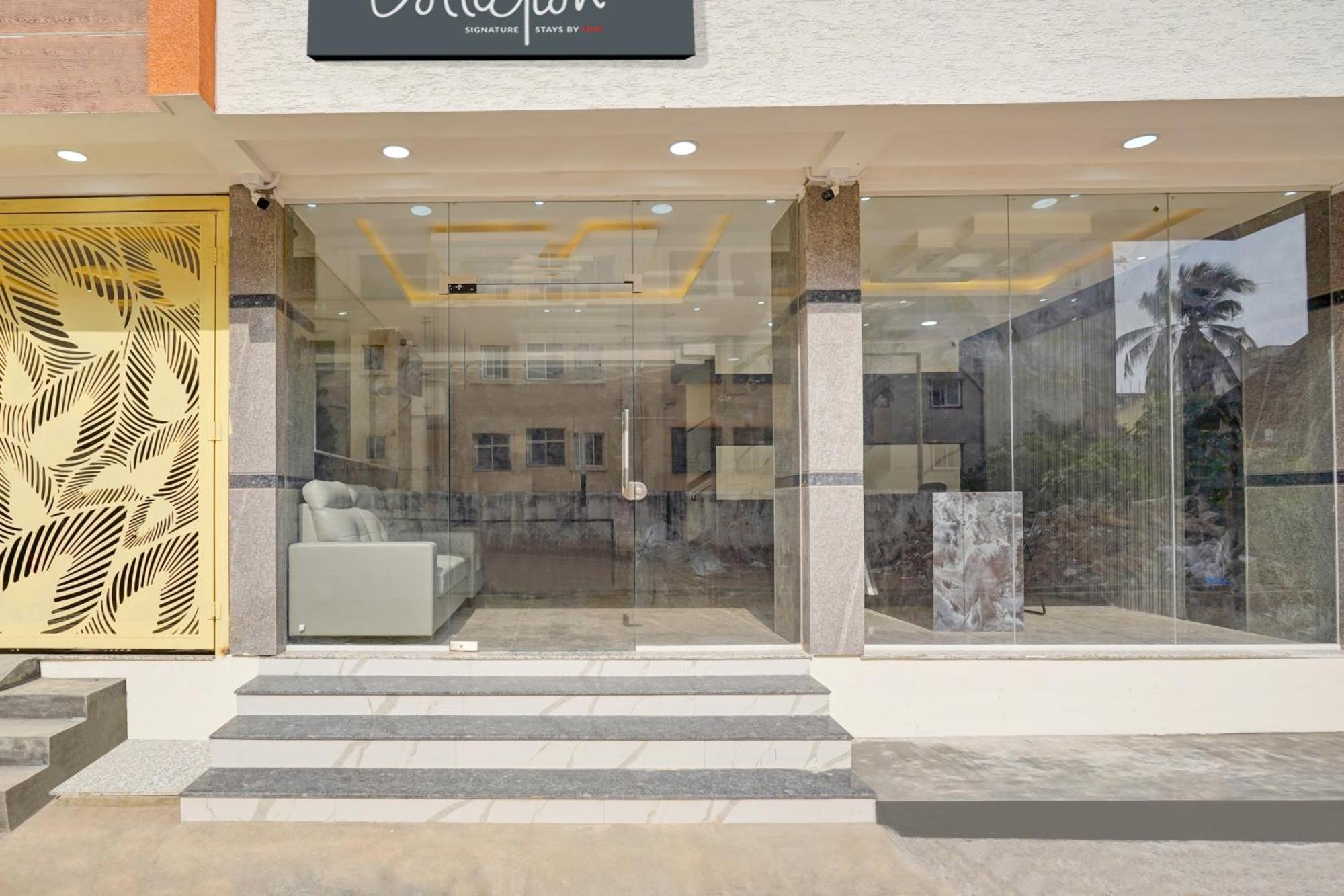 Super Collection O White Suites-kemp Fort Mall Hotel