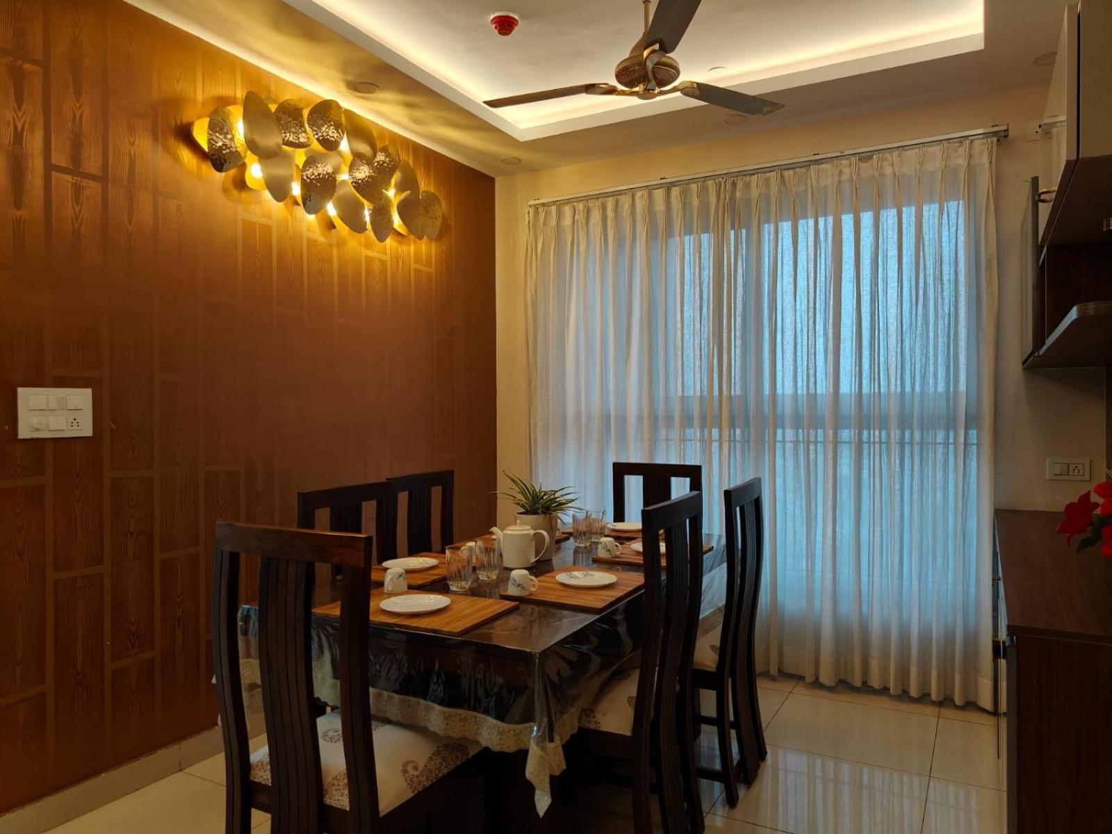 Charming 3bhk 100 Mbps- 19th Floor For Family