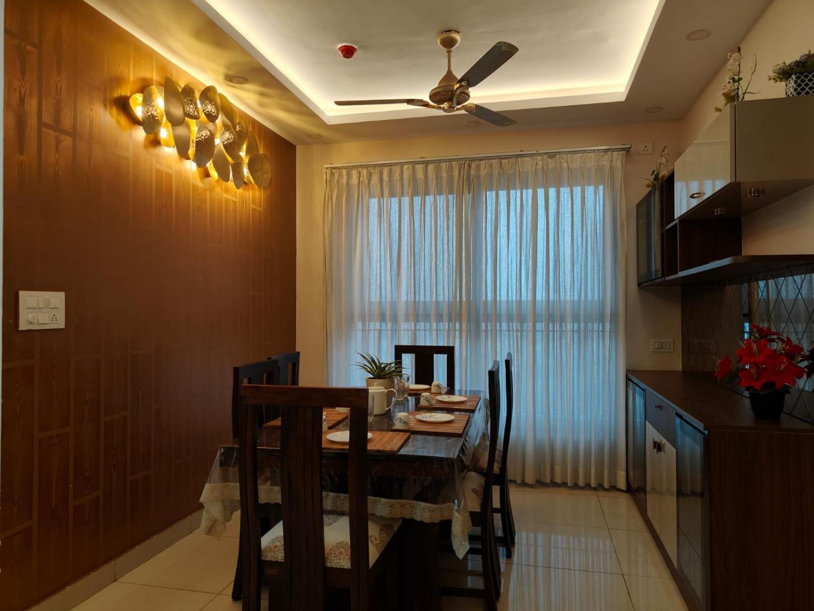 Apartment Charming 3bhk 100 Mbps- 19th Floor For Family *