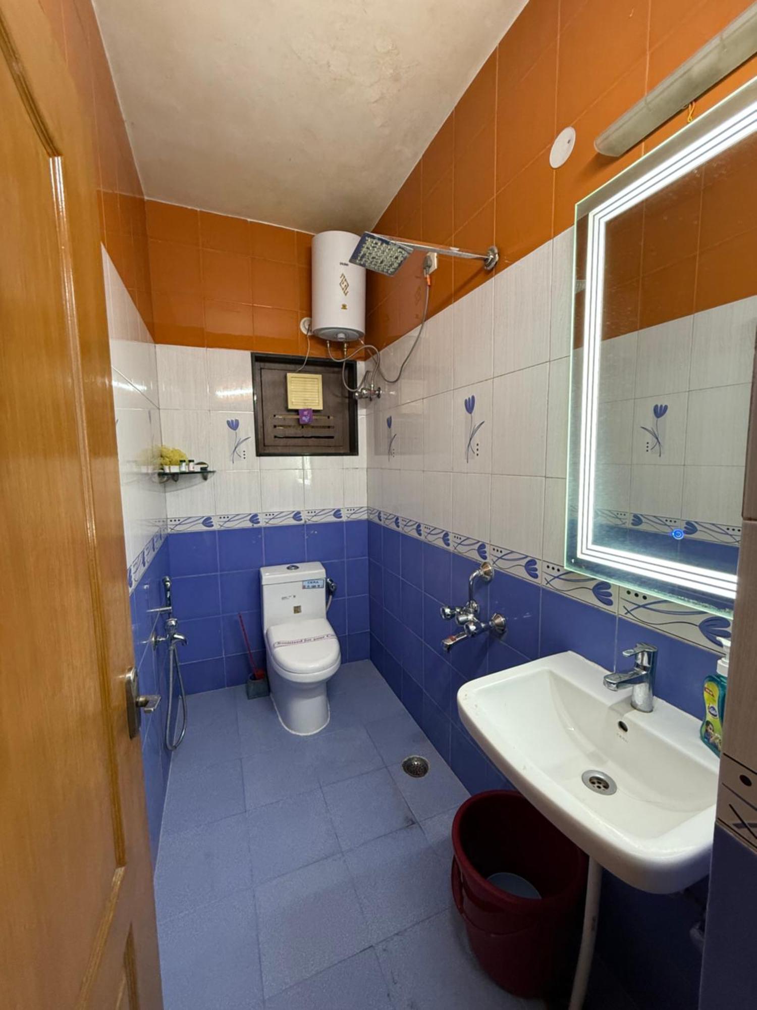 The Cozy Nest 2bhk Apartment