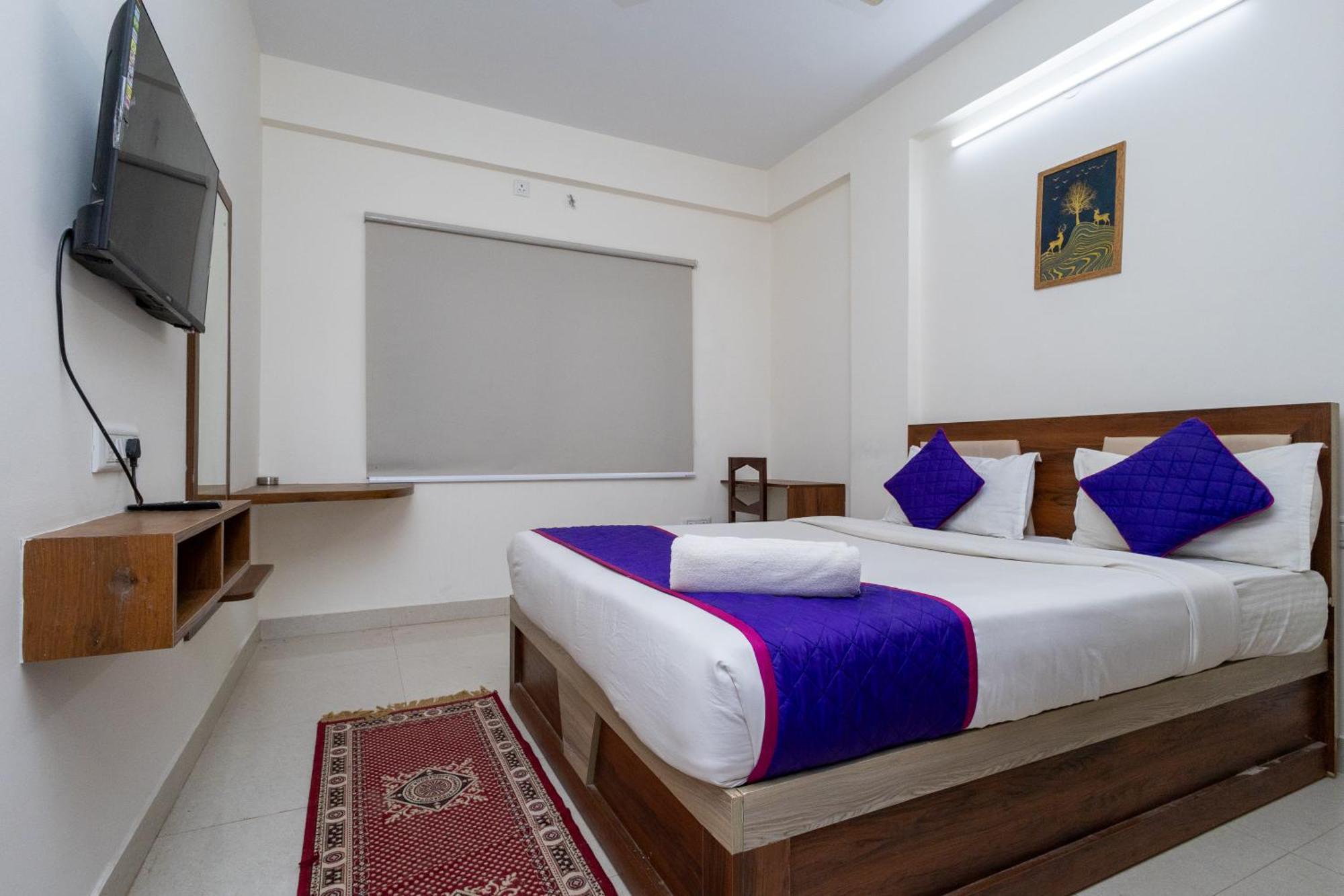 Hotel O Veritas Grand