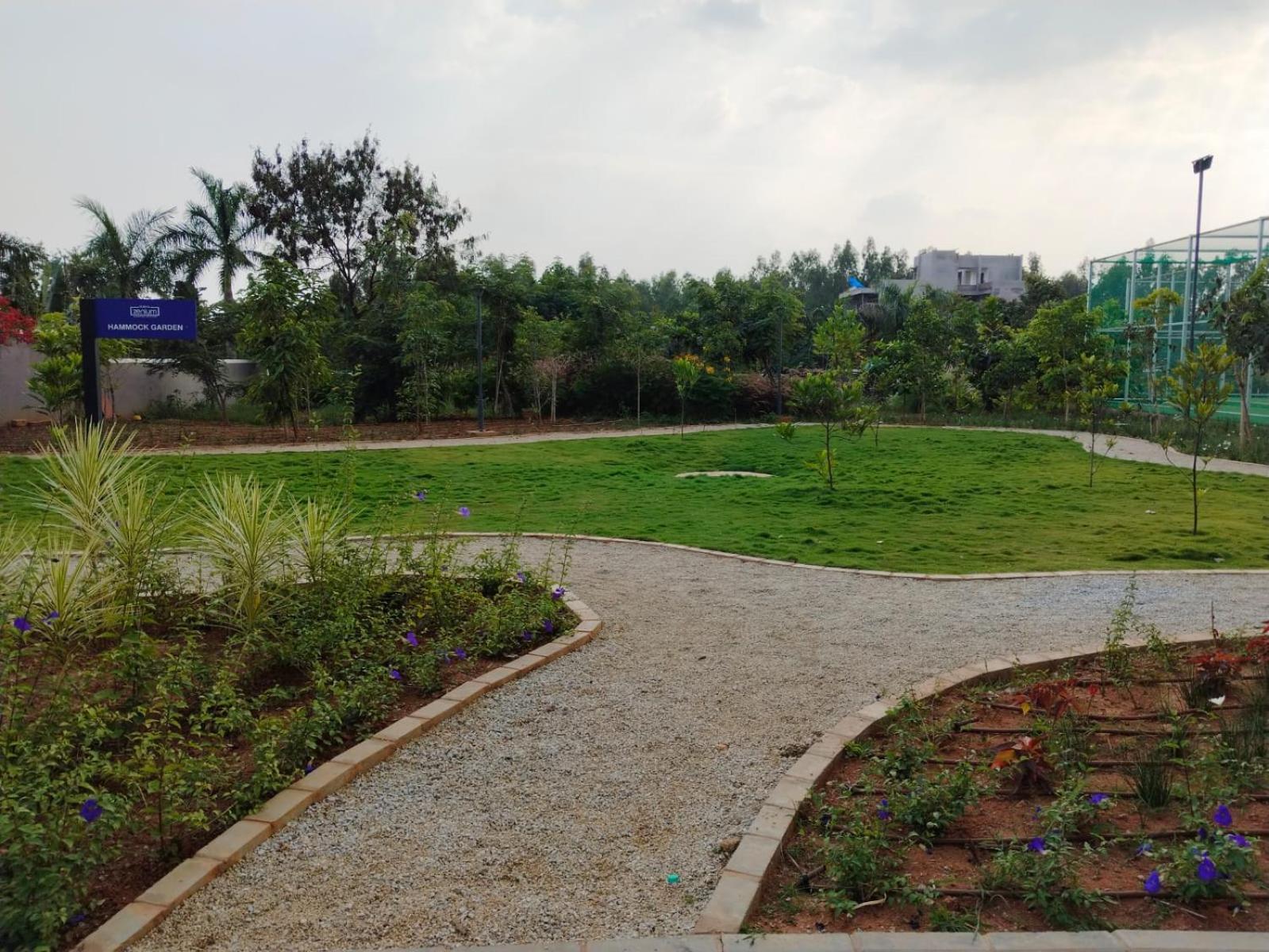 Comfort Near International Airport *