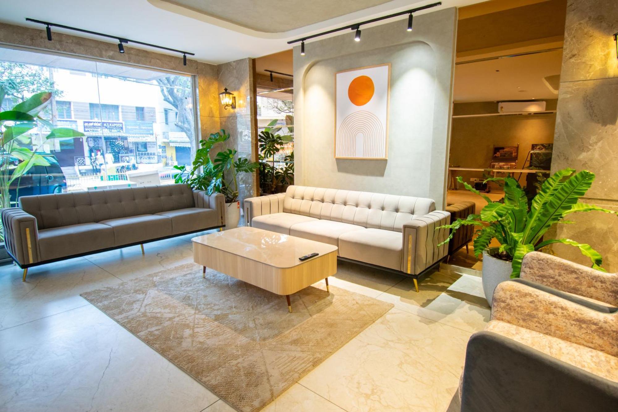 Sing 65 Hotel