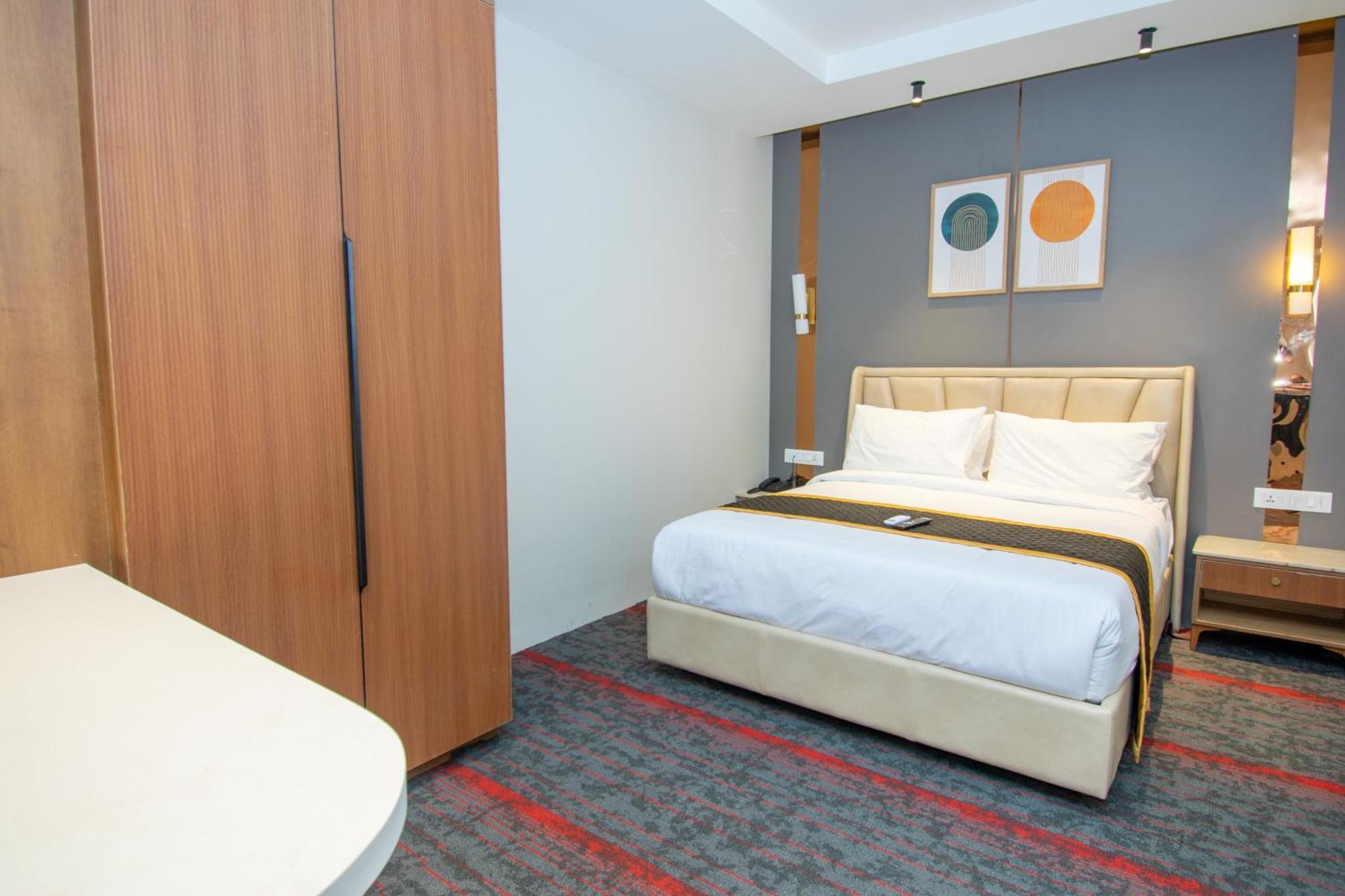 Hotel Sing 65