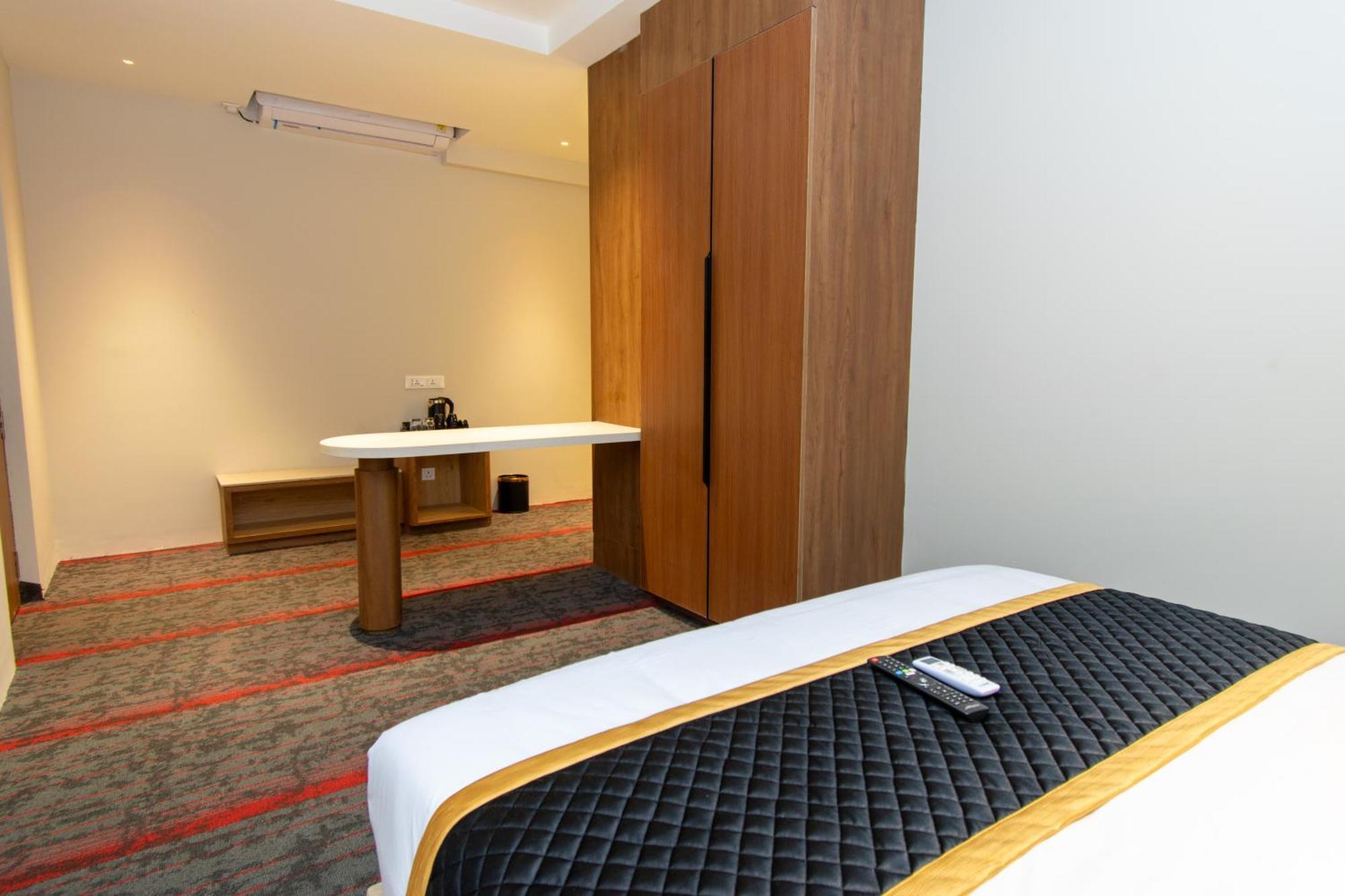 Sing 65 Hotel 3*