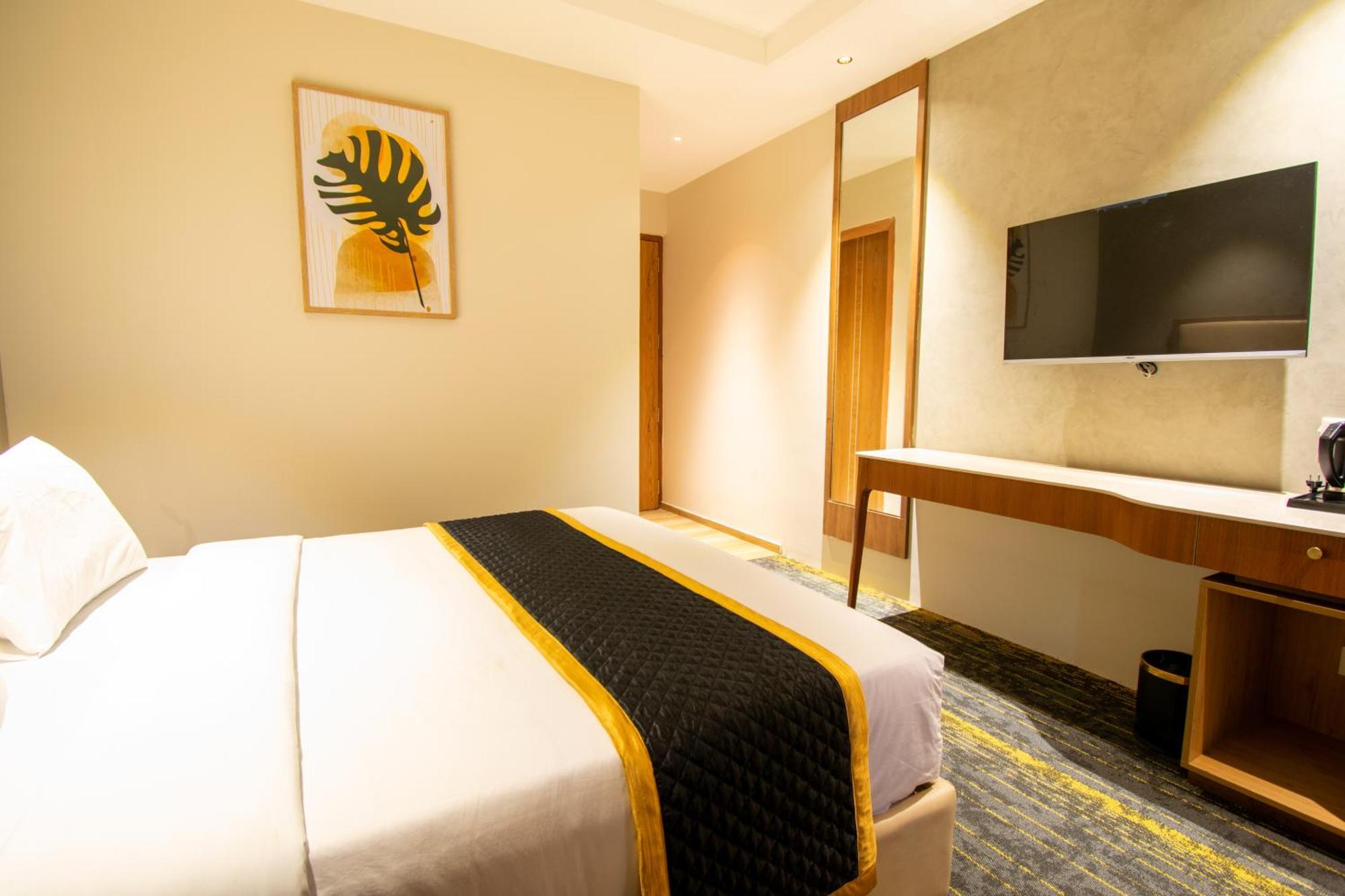 Sing 65 Hotel 3*