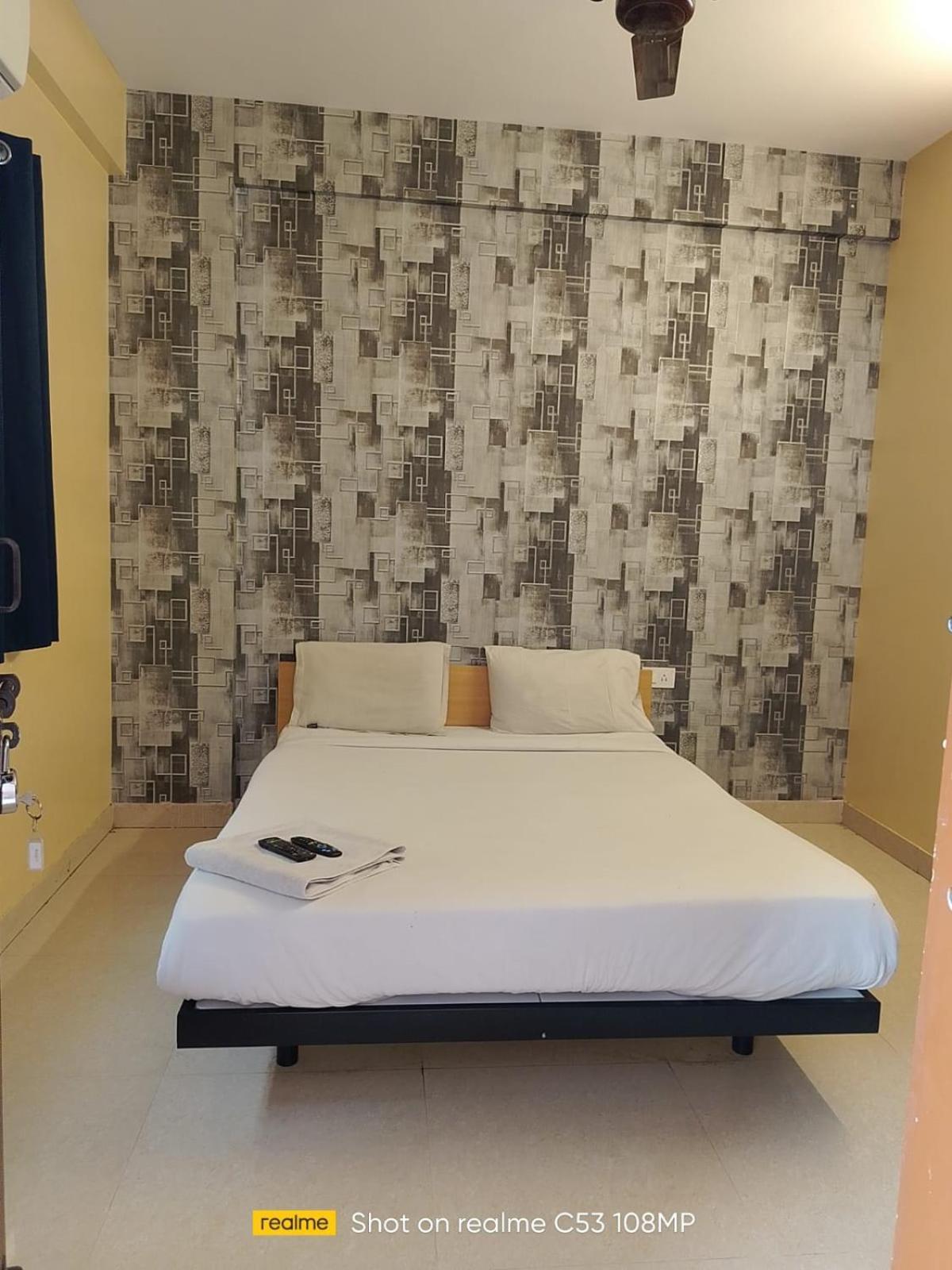 Pallavi Grand Hotel 2*