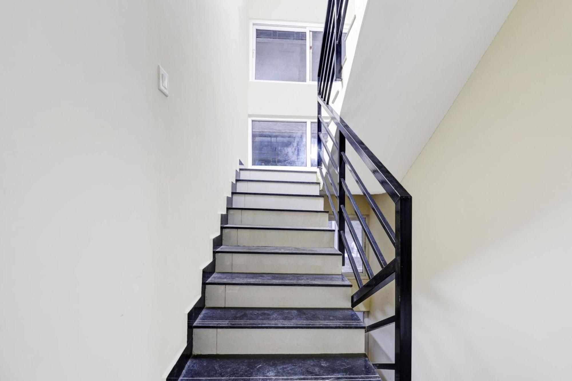 Hotel Super O Sri Harshitha Grand Near Zudio - Star Bazaar, Kundalhalli Gate
