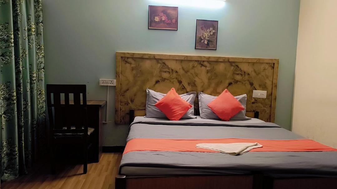 Nachis 3* Bangalore