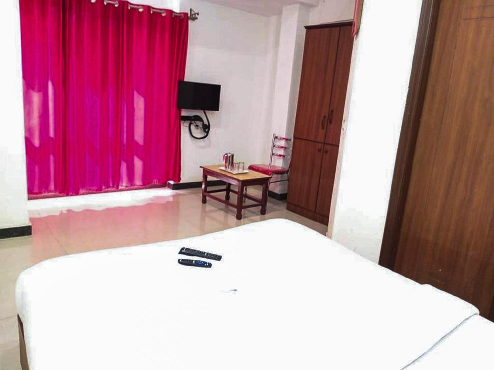 Champion Near Yeswantpur Junction Railway Station Hotel Bangalore