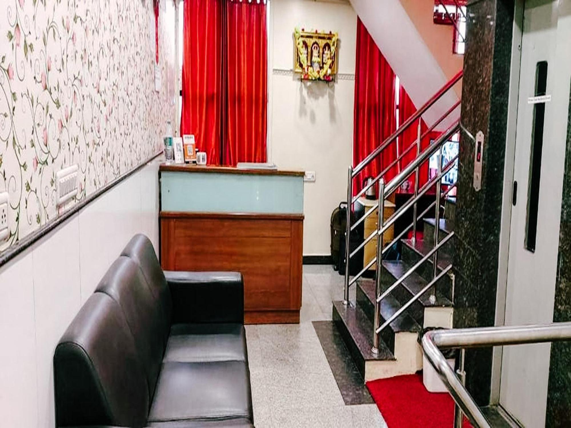 Champion Near Yeswantpur Junction Railway Station Hotel 3*