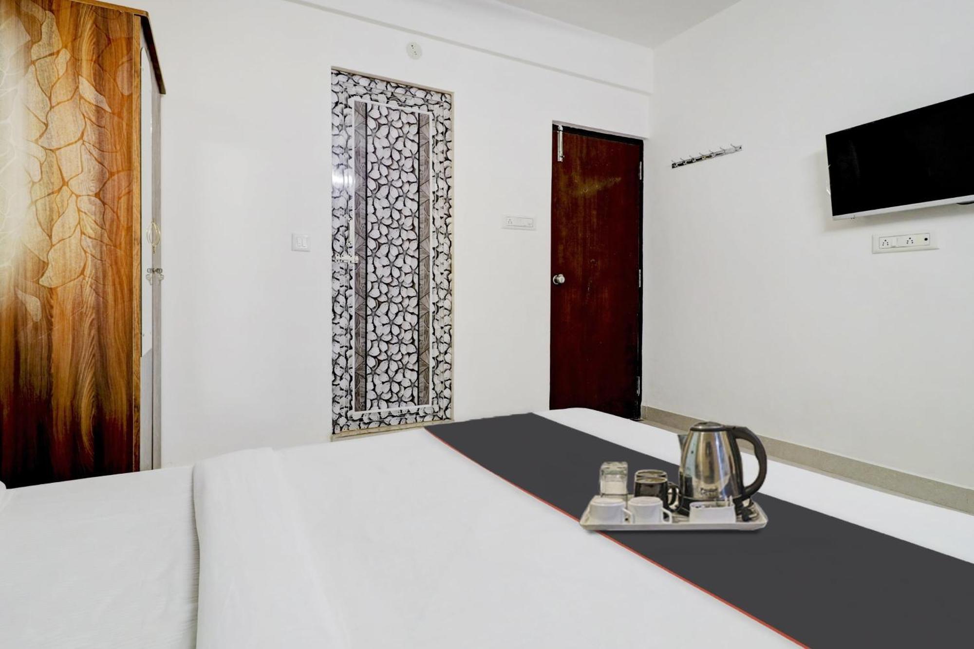 Oyo 92285 Sunshine Bangalore