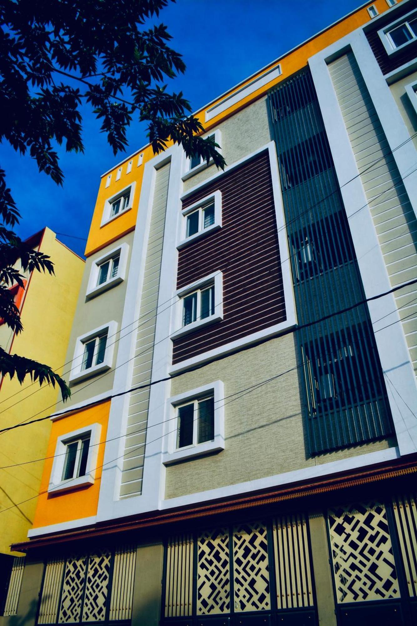 Esha Enclave - Premium Suits * Bangalore