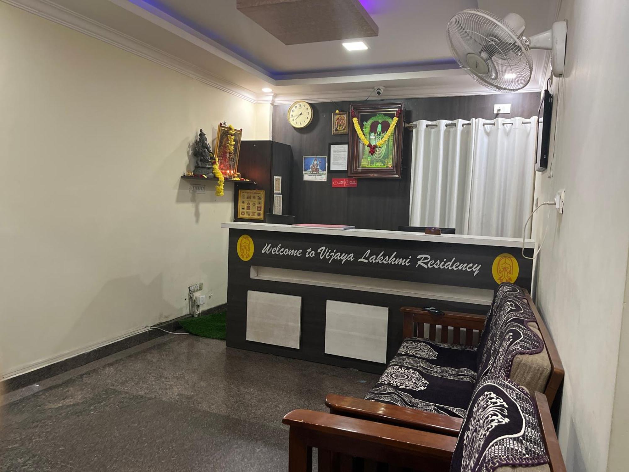 Vijaya Lakshmi Residency Hotel Bangalore