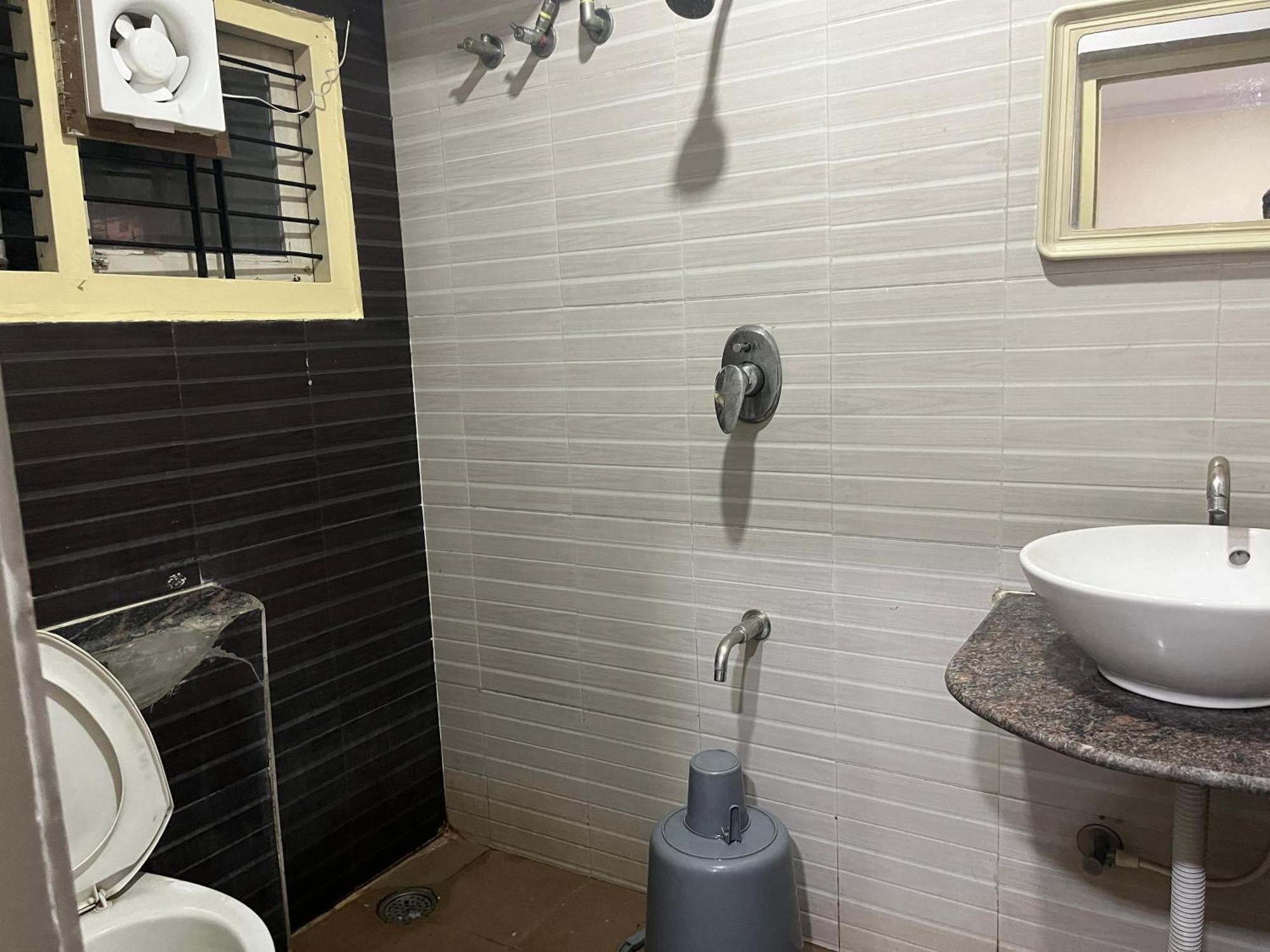 Hotel Vijaya Lakshmi Residency Bangalore
