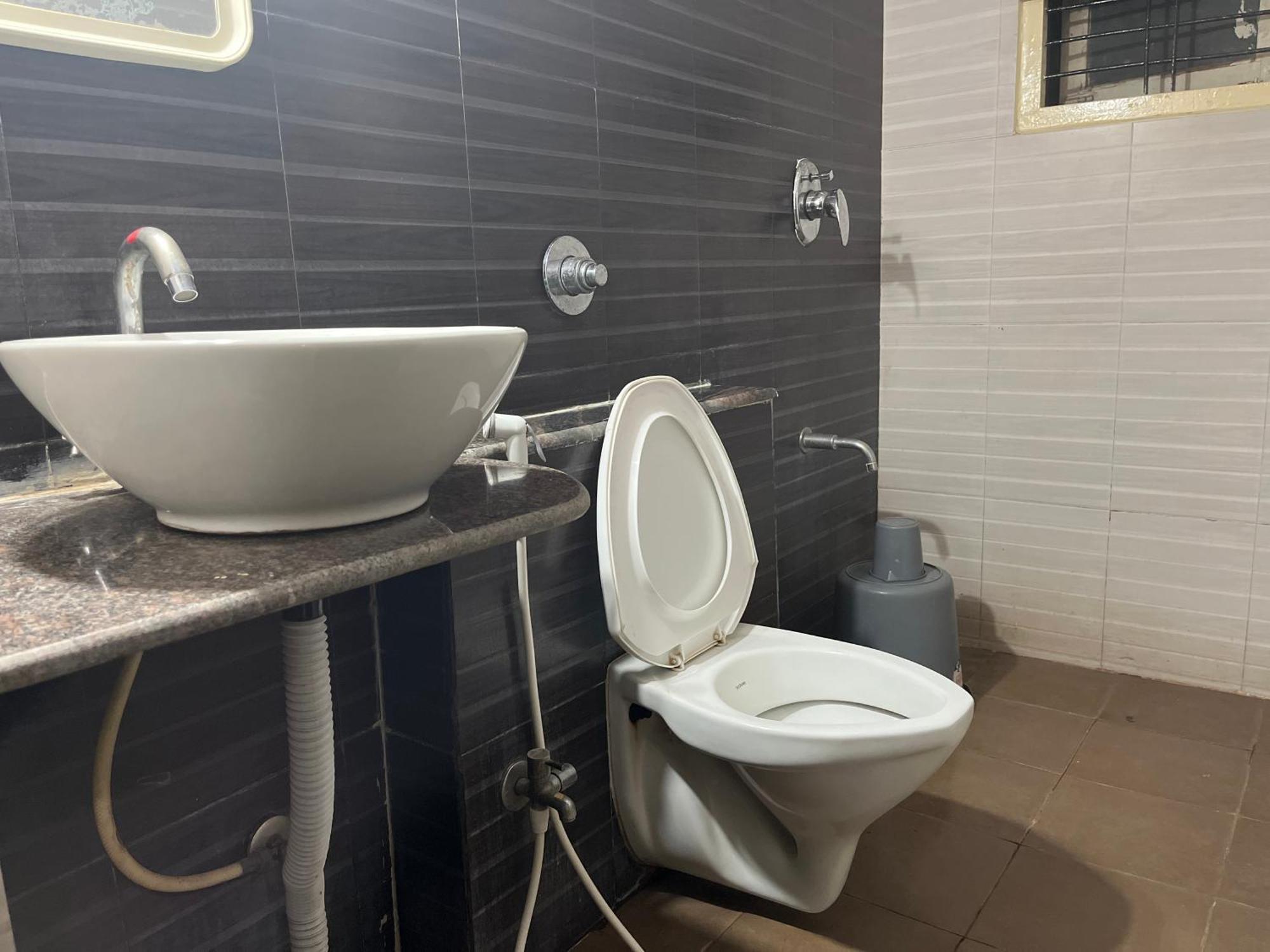 Hotel Vijaya Lakshmi Residency