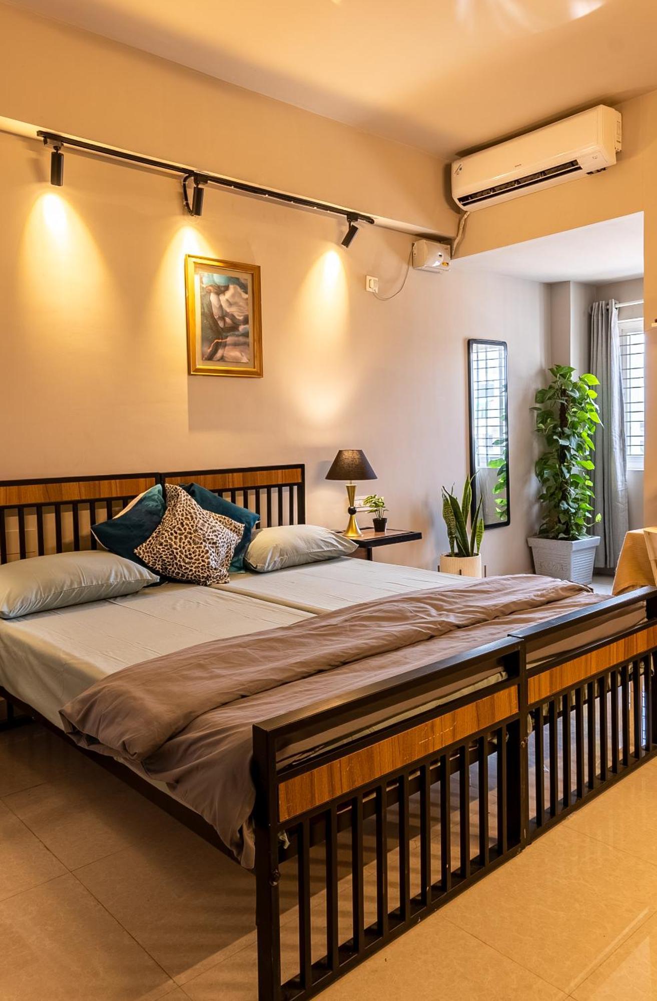 Living Homes Lynx - Brigade Tech Garden, Itpl Main Road Apartment *