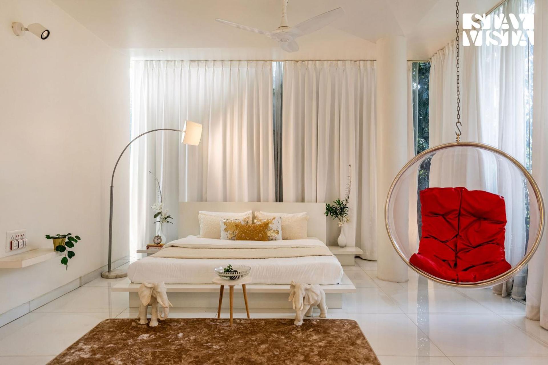 Villa The Crystal Hall India's Only Glass *