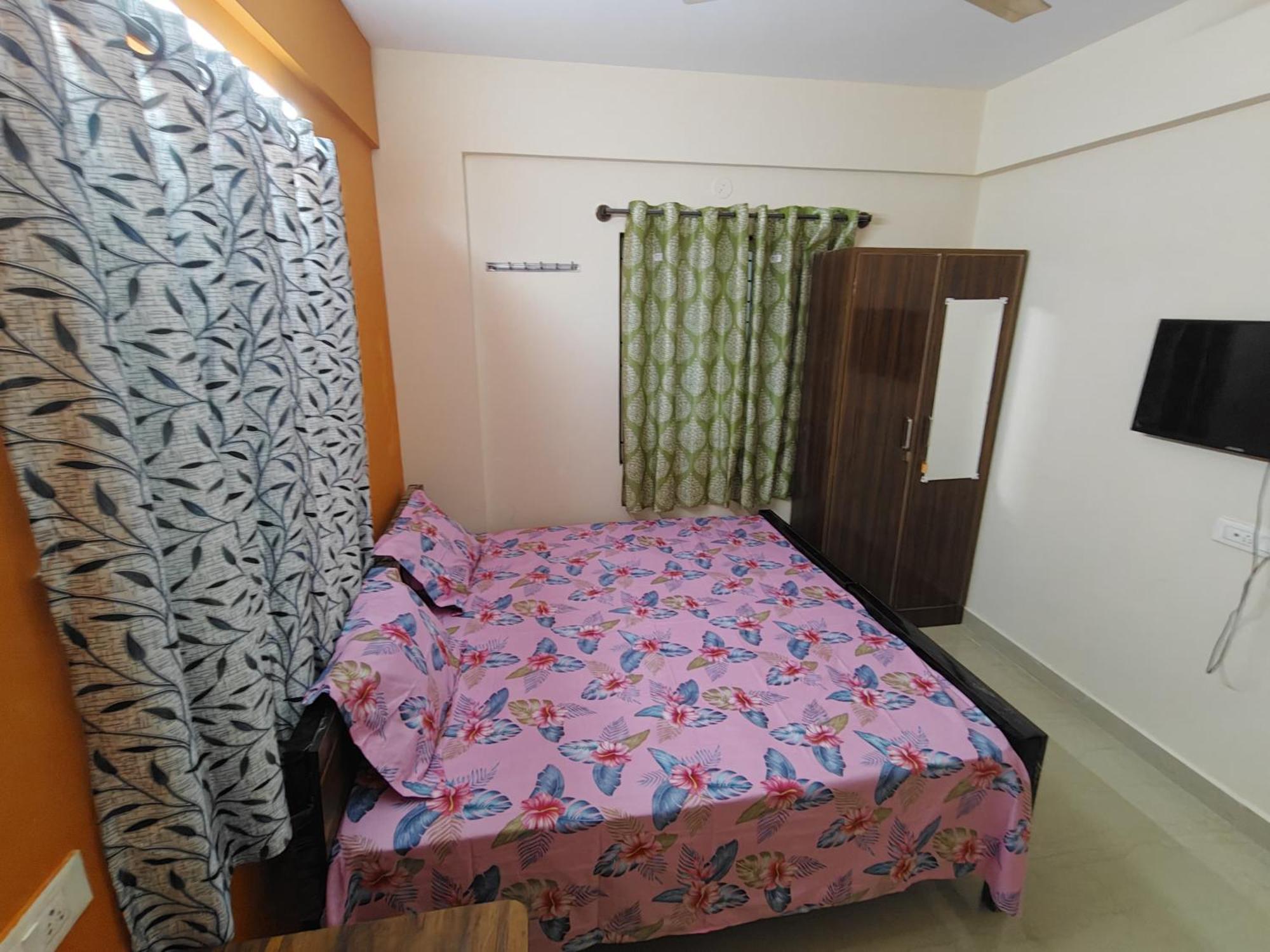 Spacious Rooms, Near Itpl Albergue Bangalore