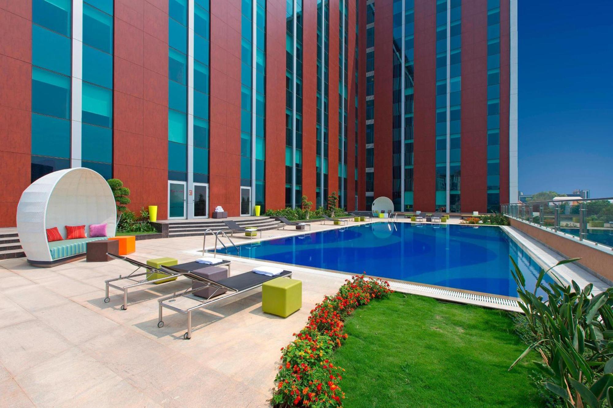 Hotel Aloft Outer Ring Road