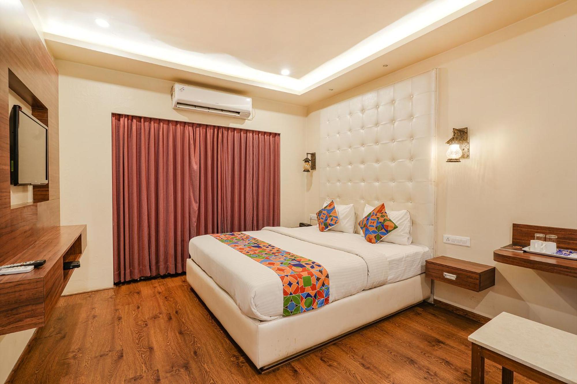 Fabhotel Prime The Vintage Hotel 3*