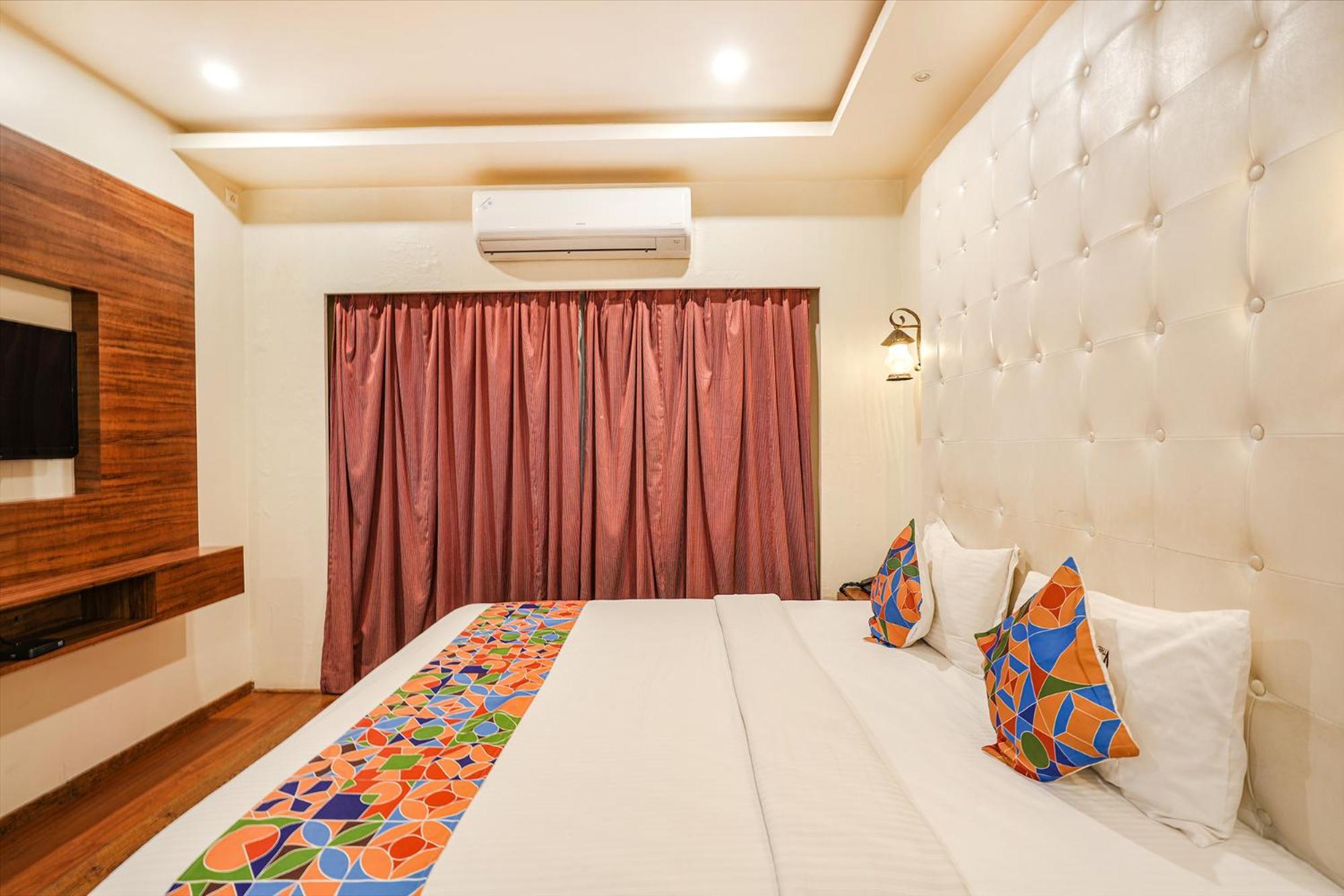 Hotel Fabhotel Prime The Vintage 3*