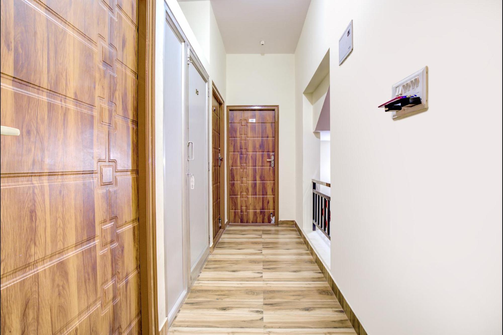 Fabexpress Rithun Residency - Jayanagar Anjaneyaswamy Temple Hotel