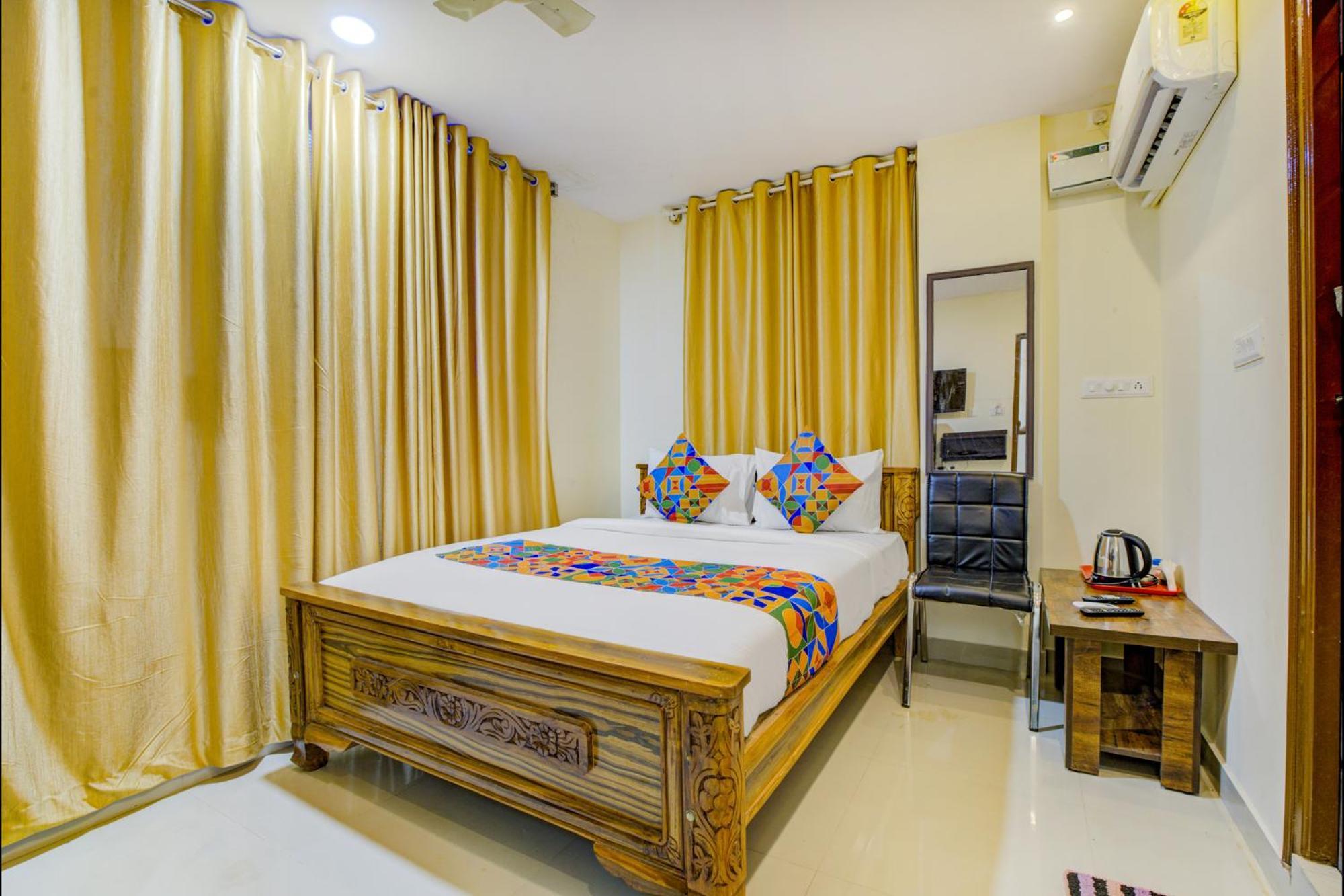 Hotel Fabexpress Rithun Residency - Jayanagar Anjaneyaswamy Temple 3*