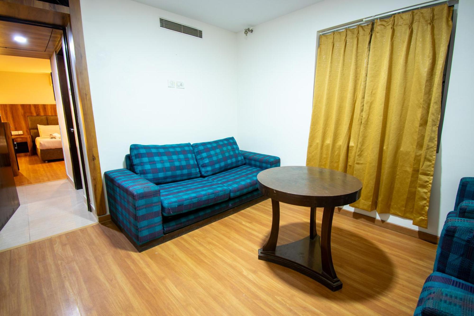 Hotel Brigade Bangalore