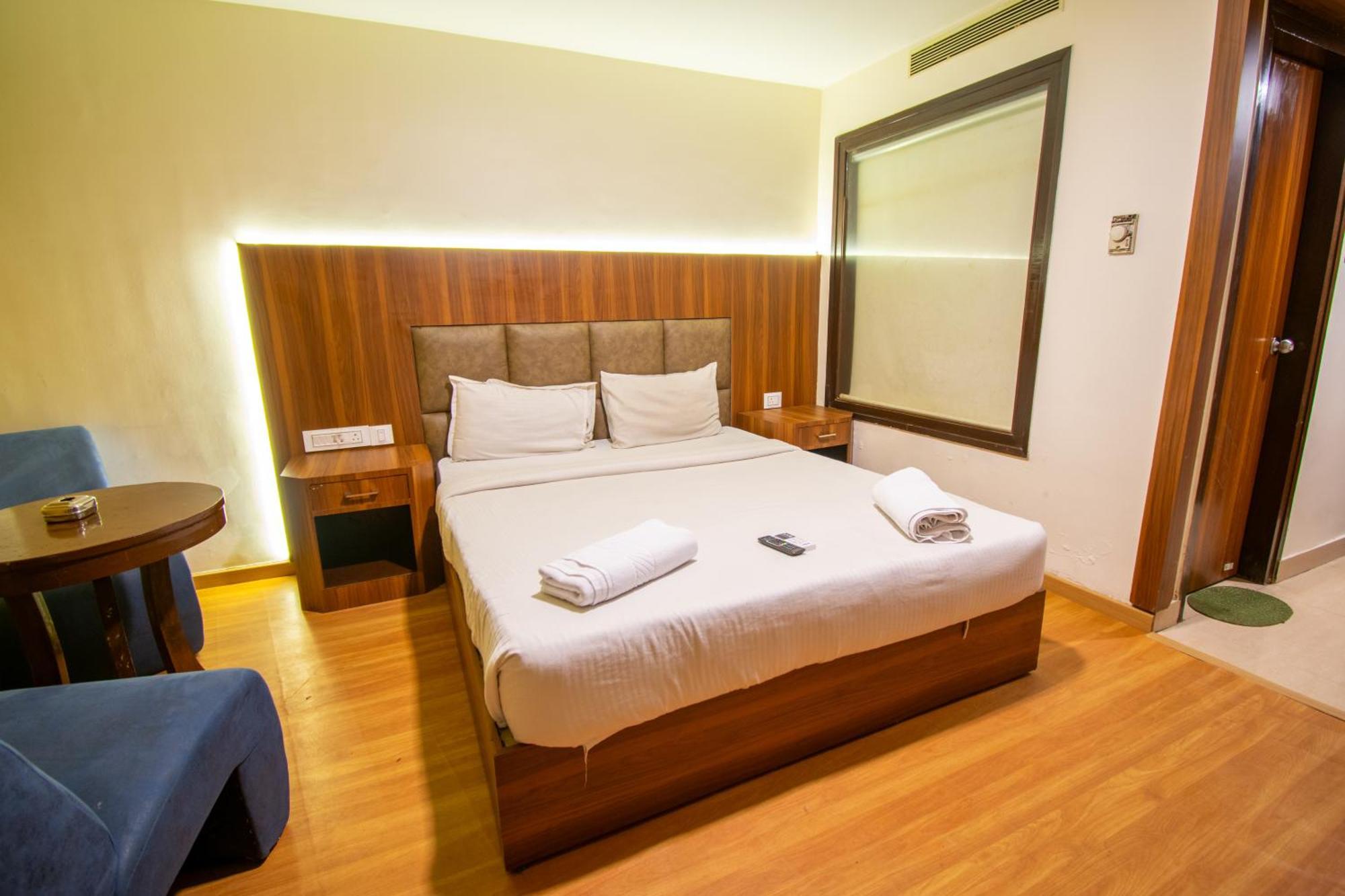 Brigade Hotel 3*