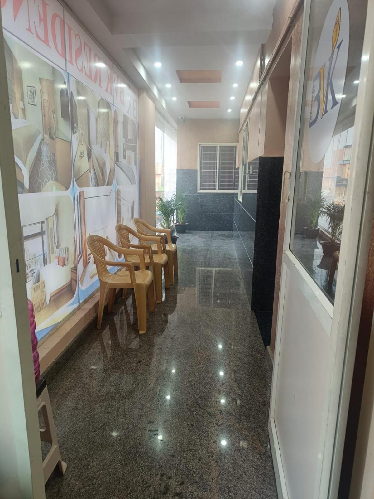 Bed & Breakfast Bvk Residency *