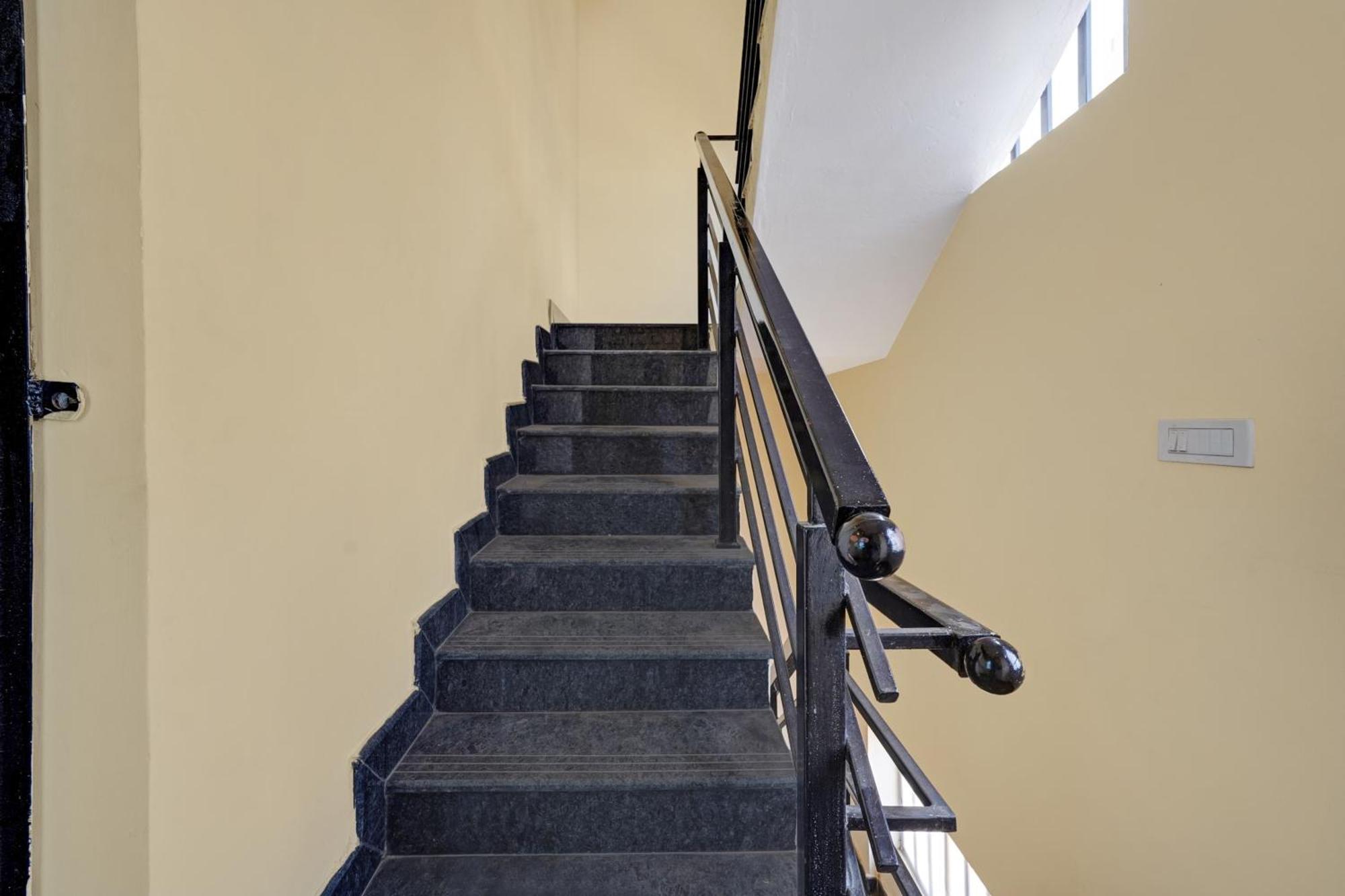 Hotel O Galaxy Residency 4*