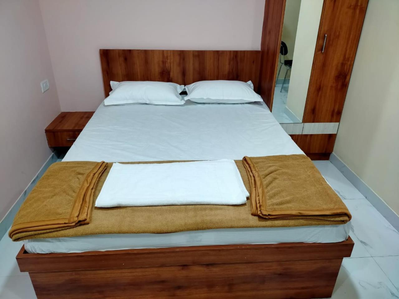 Mandara Comforts Hotel