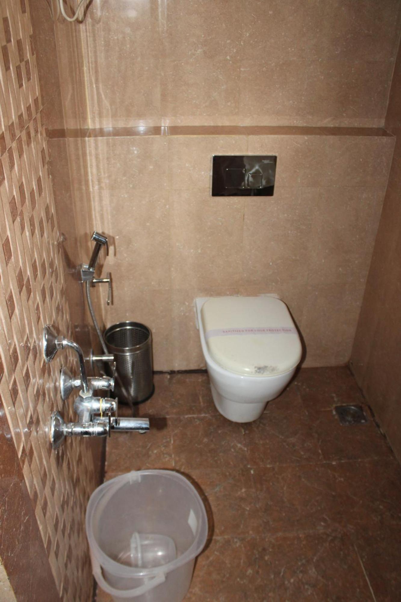 Vp International Hotel