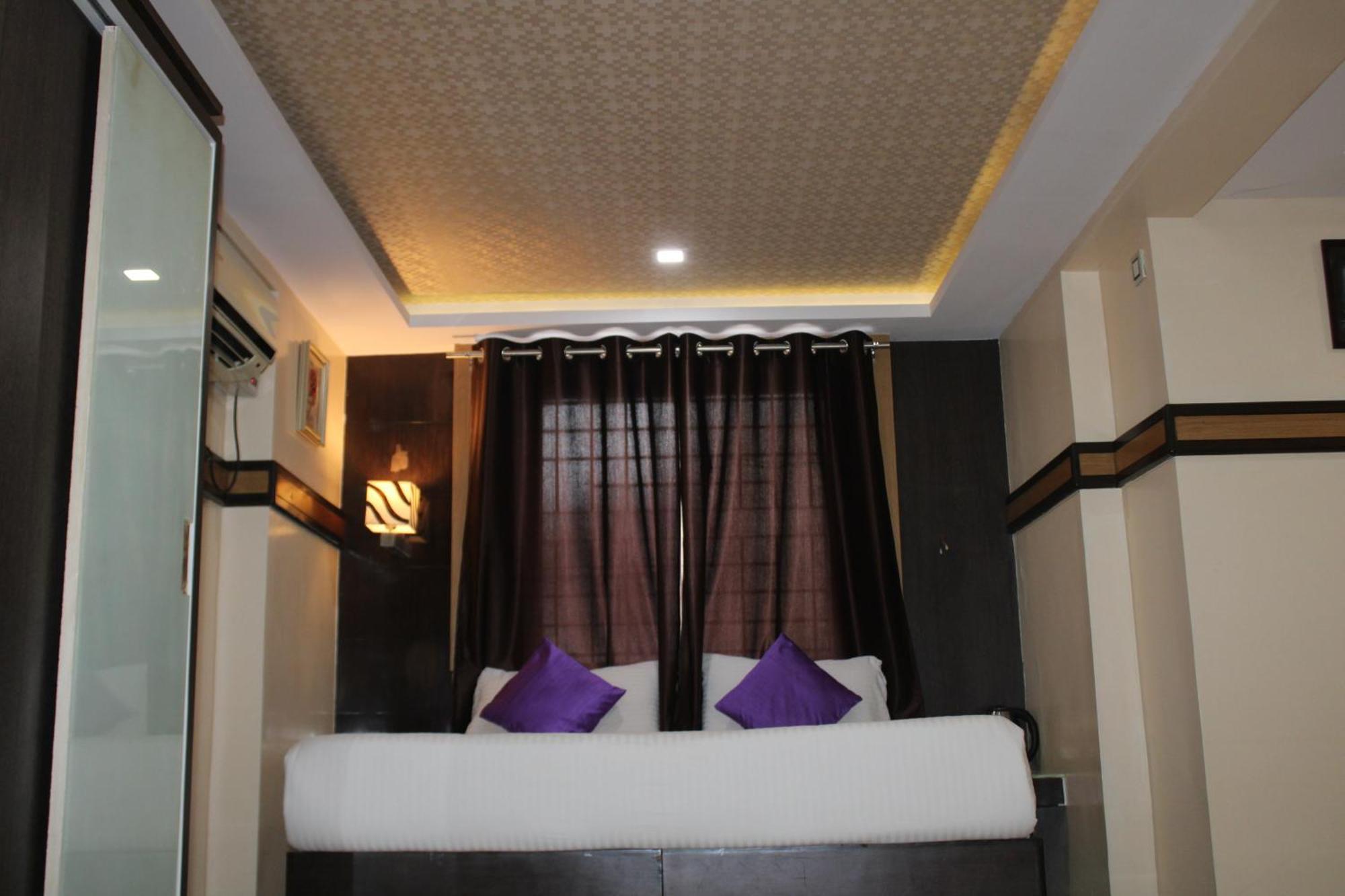 Vp International Hotel