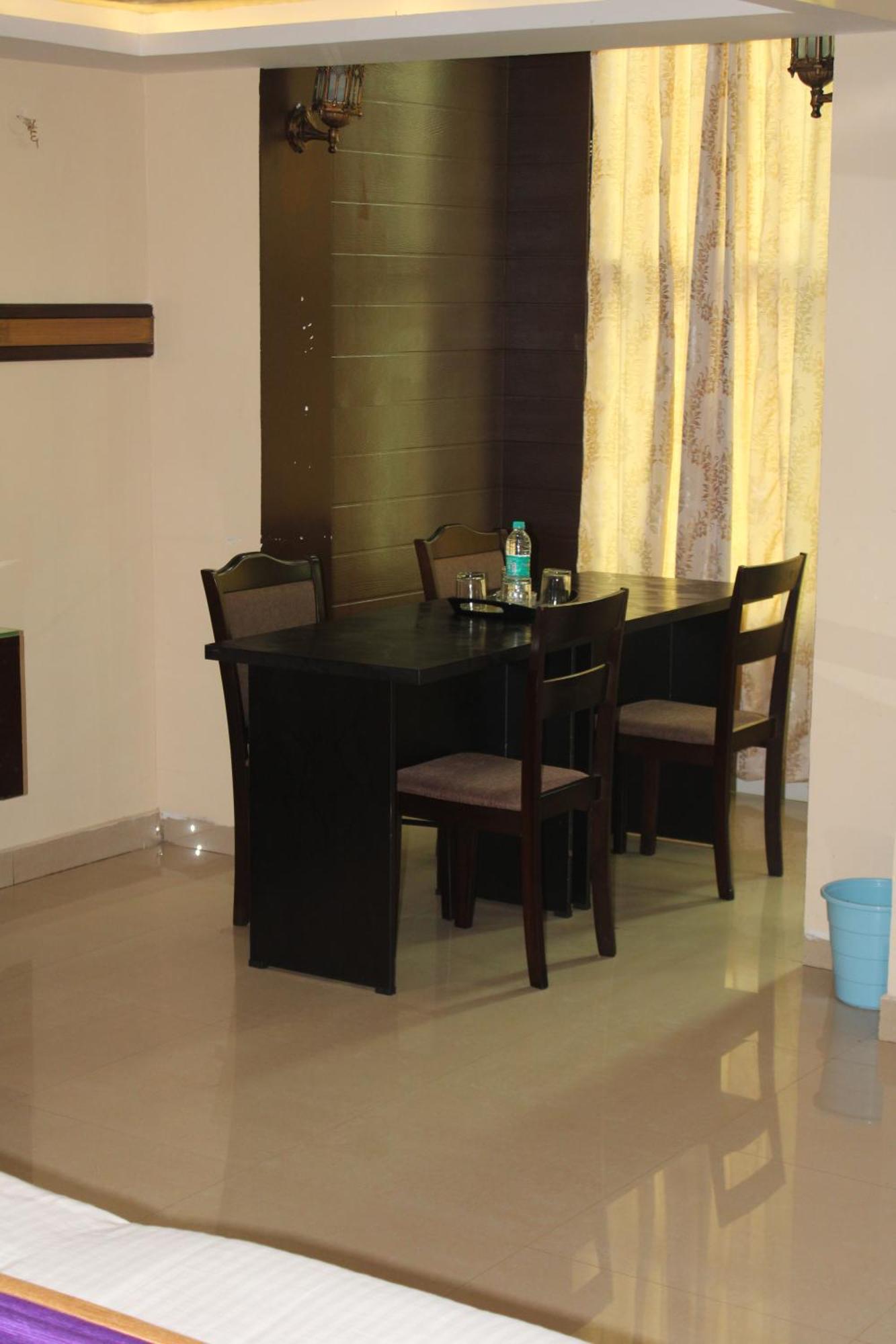 Vp International Hotel 3*