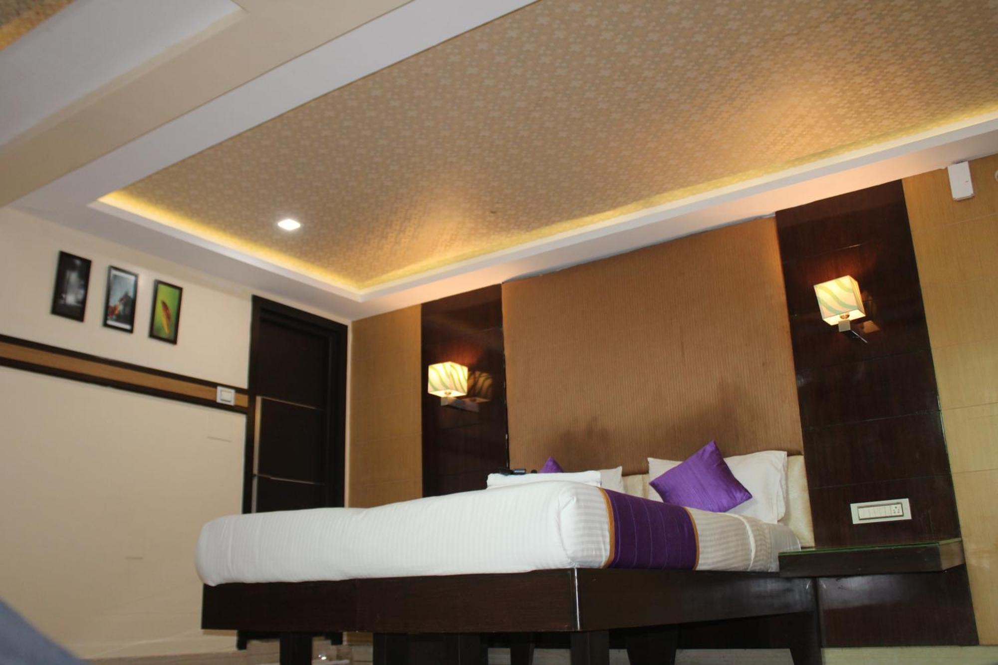 Hotel Vp International Bangalore