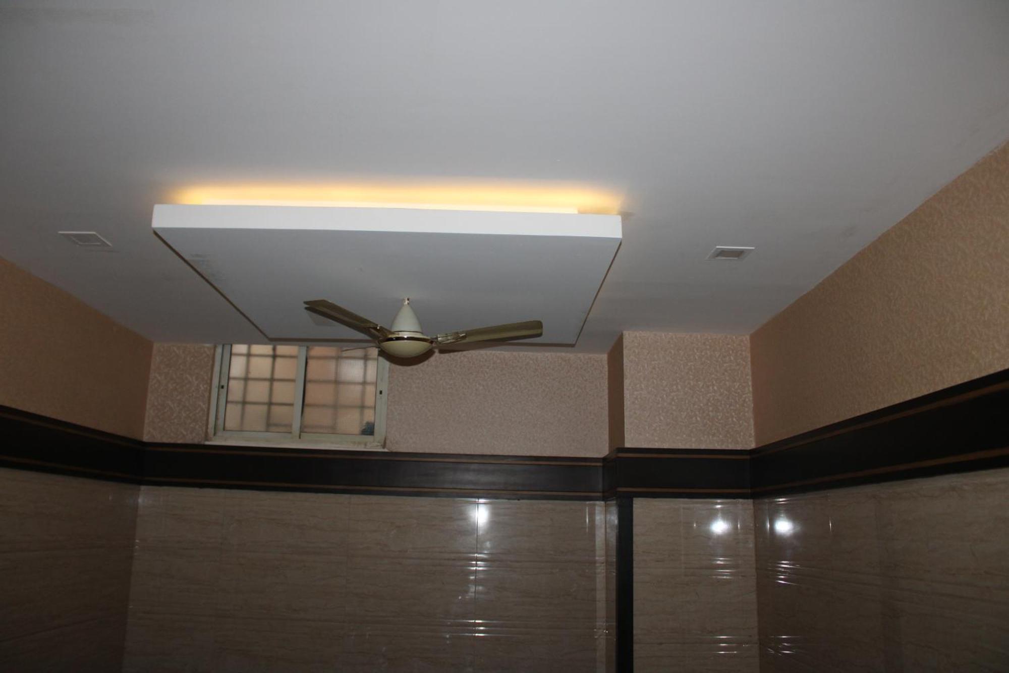 Hotel Vp International Bangalore