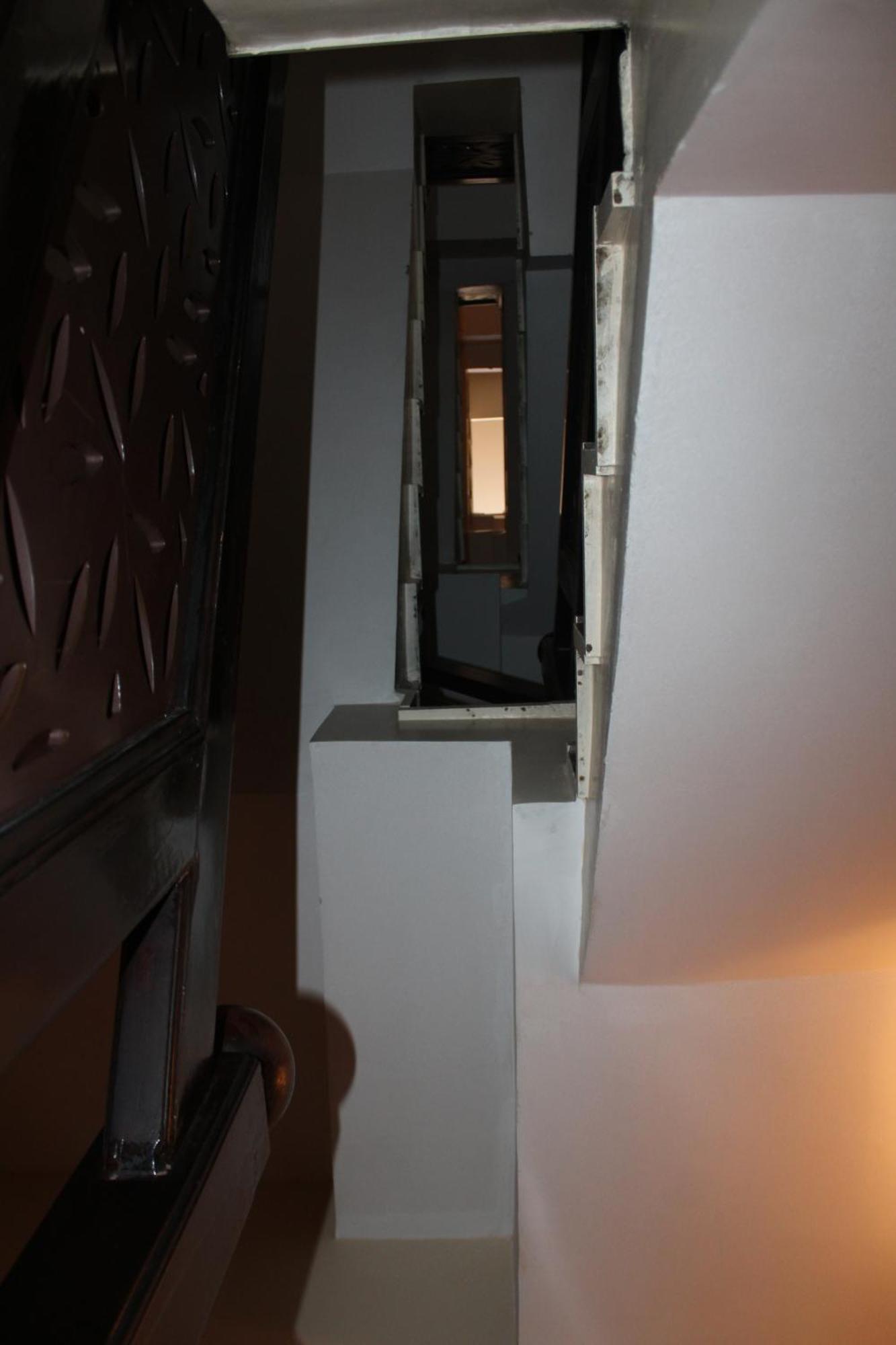 Vp International Hotel 3*